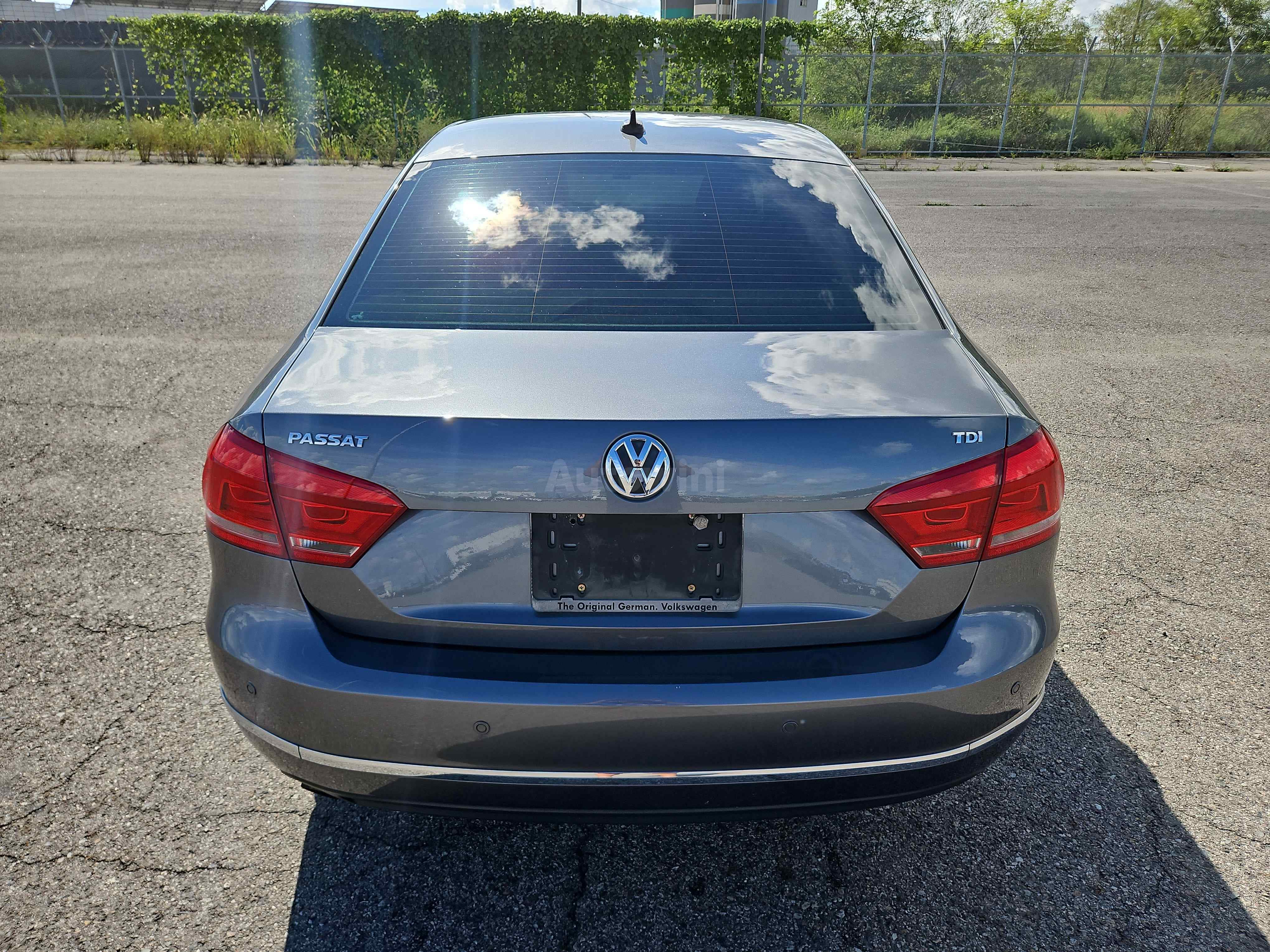 2014 VOLKSWAGEN PASSAT VIN: 1VWZZZA3ZEC012838