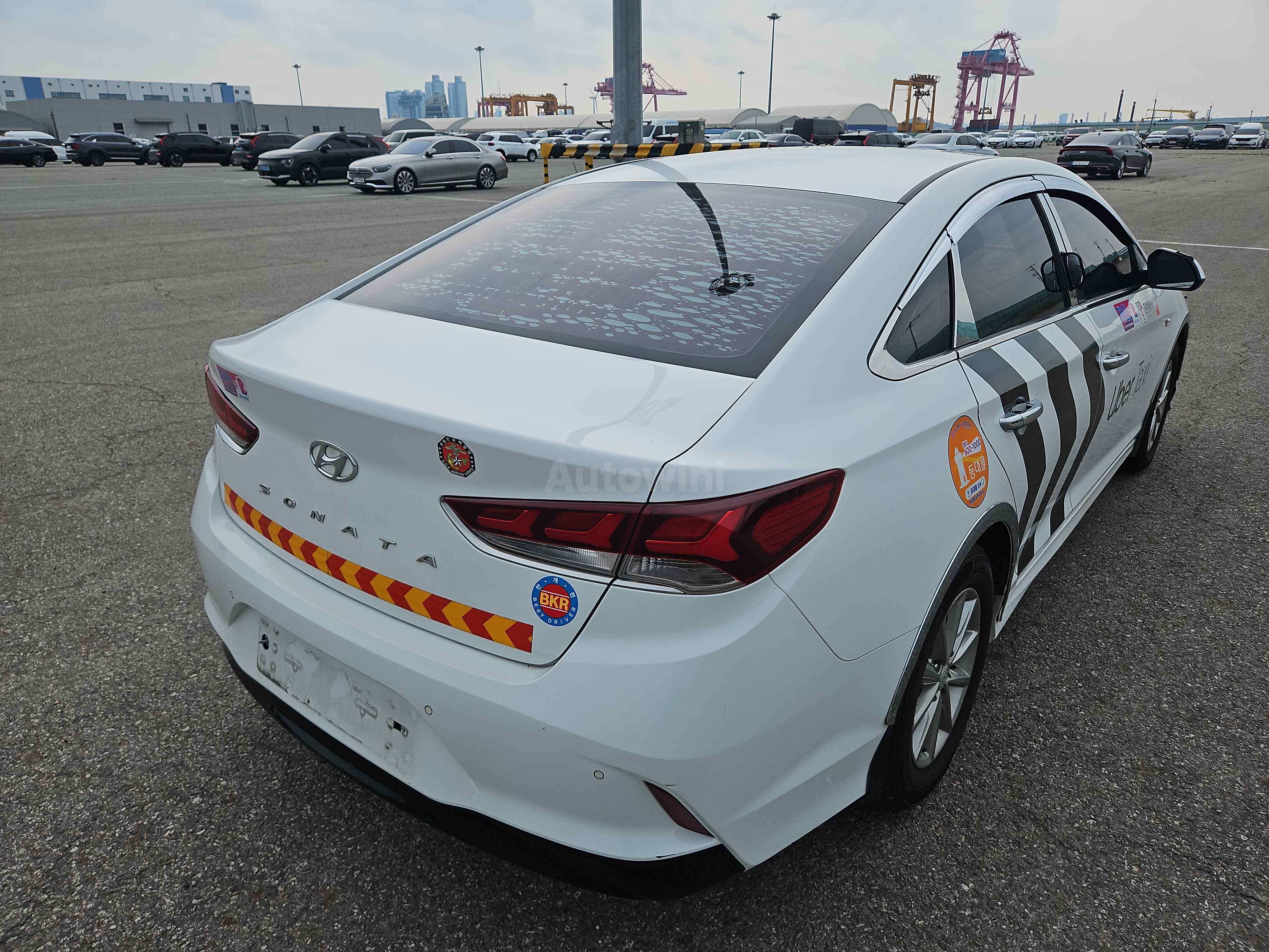 2019 HYUNDAI SONATA VIN: KMHE341DBKA503418