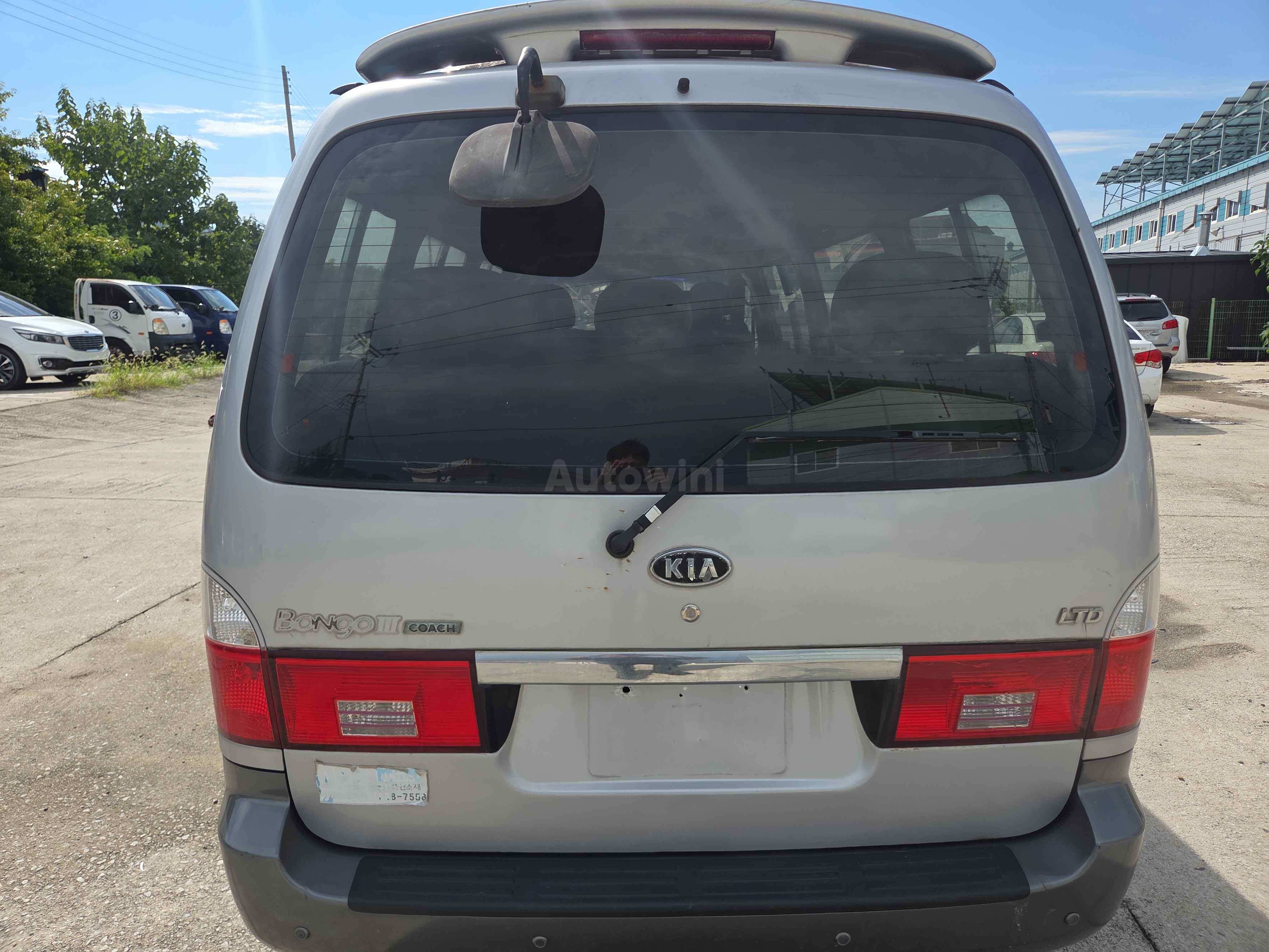 2005 KIA BONGO3 MINIBUS VIN: KNGDNM9N15K191553