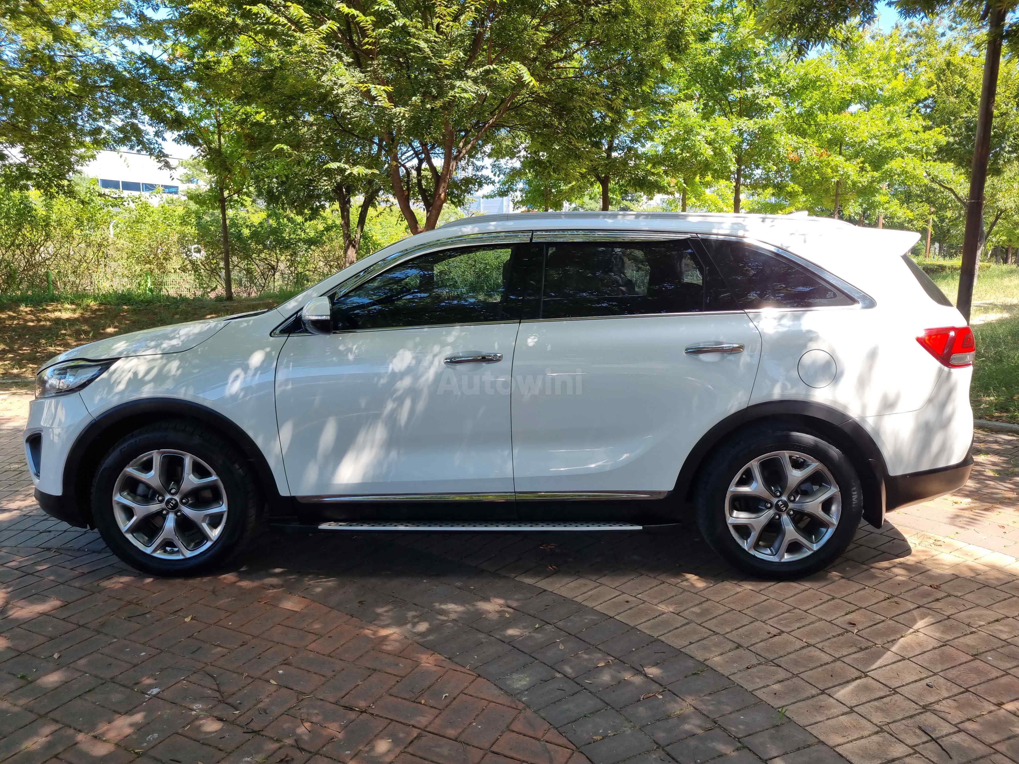 2015 KIA SORENTO VIN: KNAPH81ABFA074479