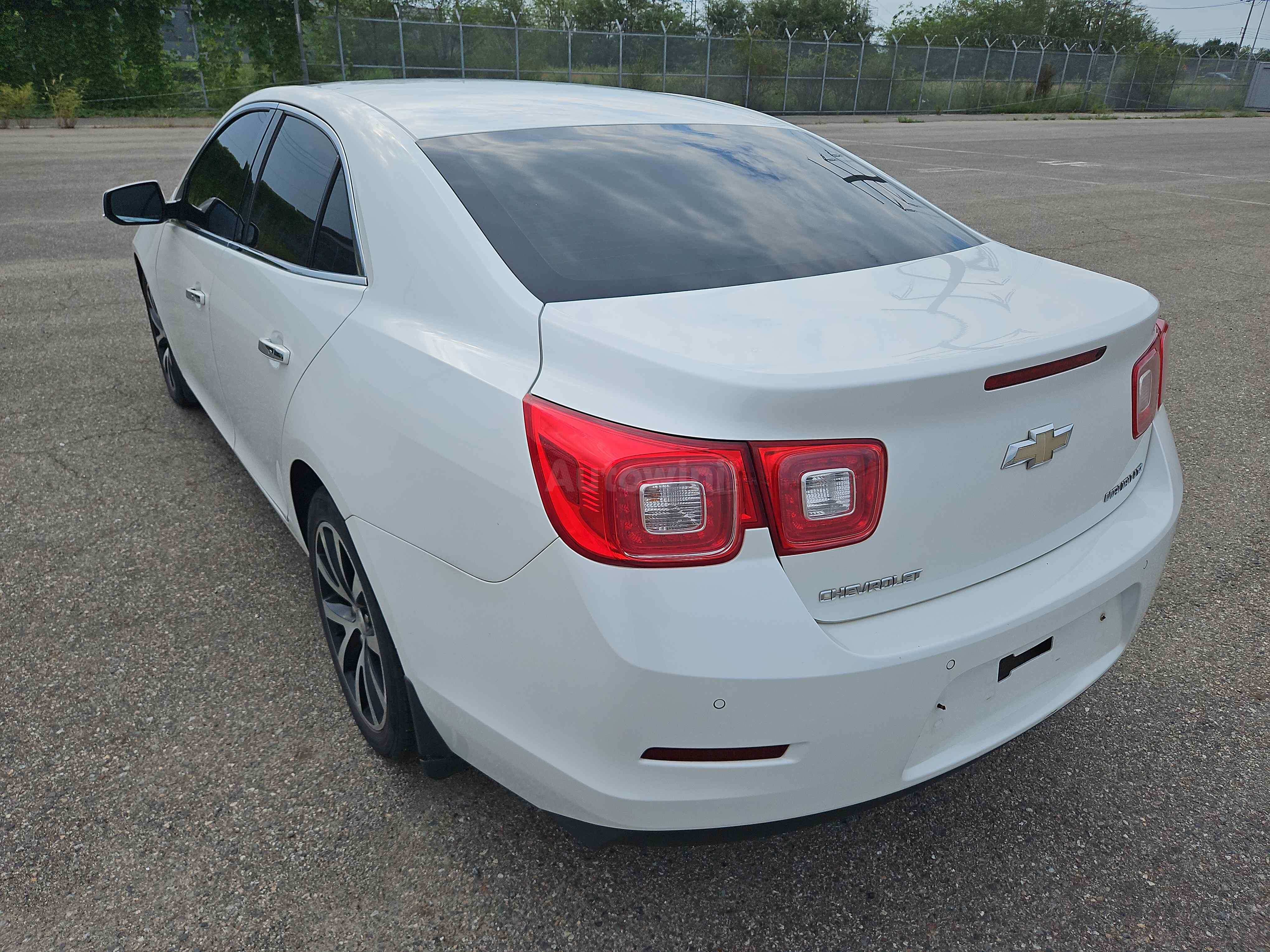 2013 CHEVROLET MALIBU VIN: KLAGA692DDB094146