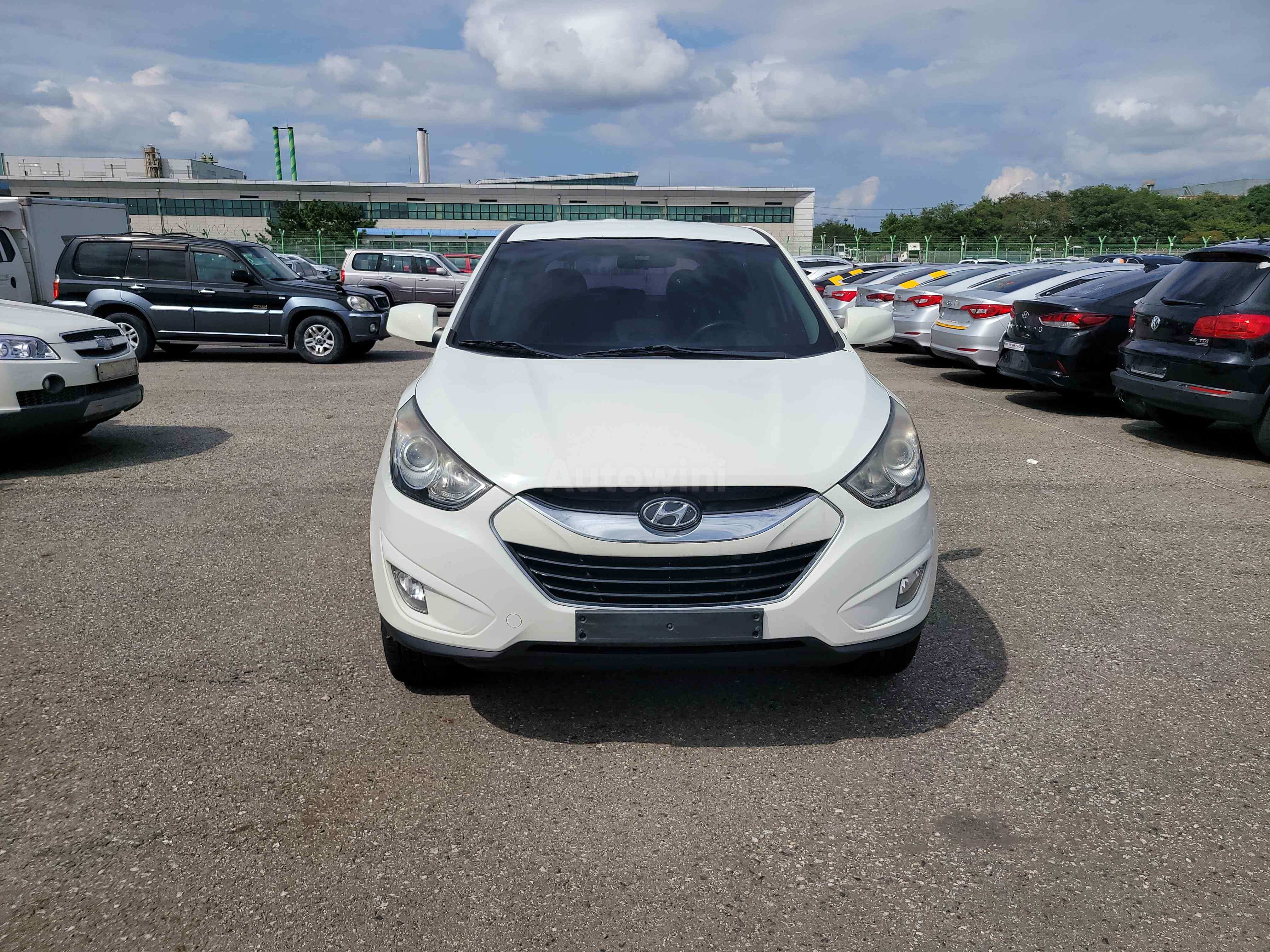 2013 HYUNDAI TUCSON VIN: KMHJT81VBDU605361