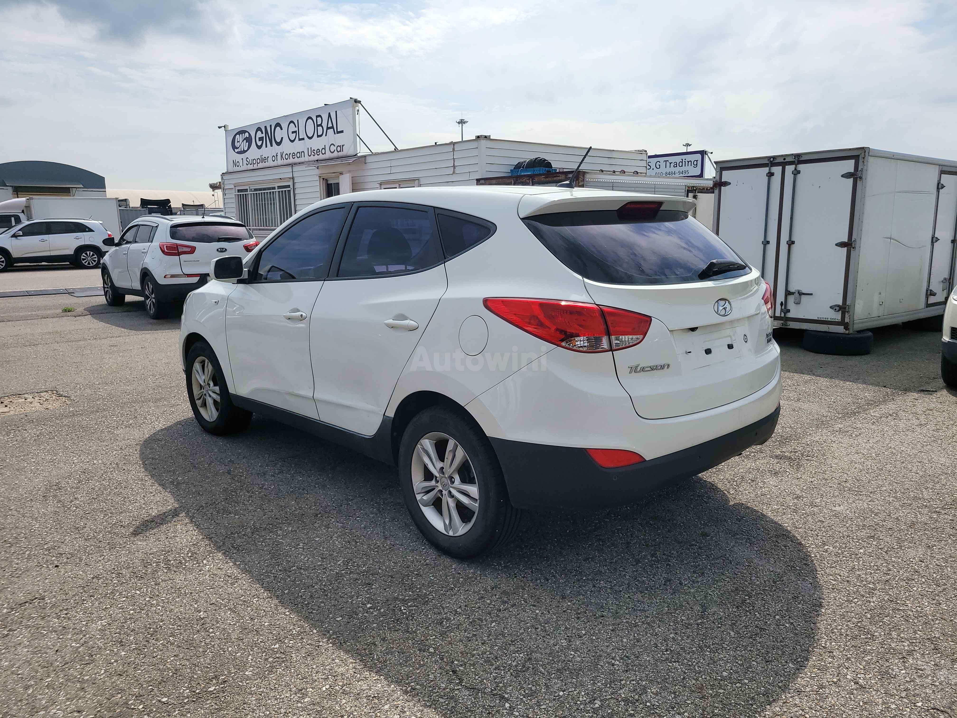 2013 HYUNDAI TUCSON VIN: KMHJT81VBDU605361