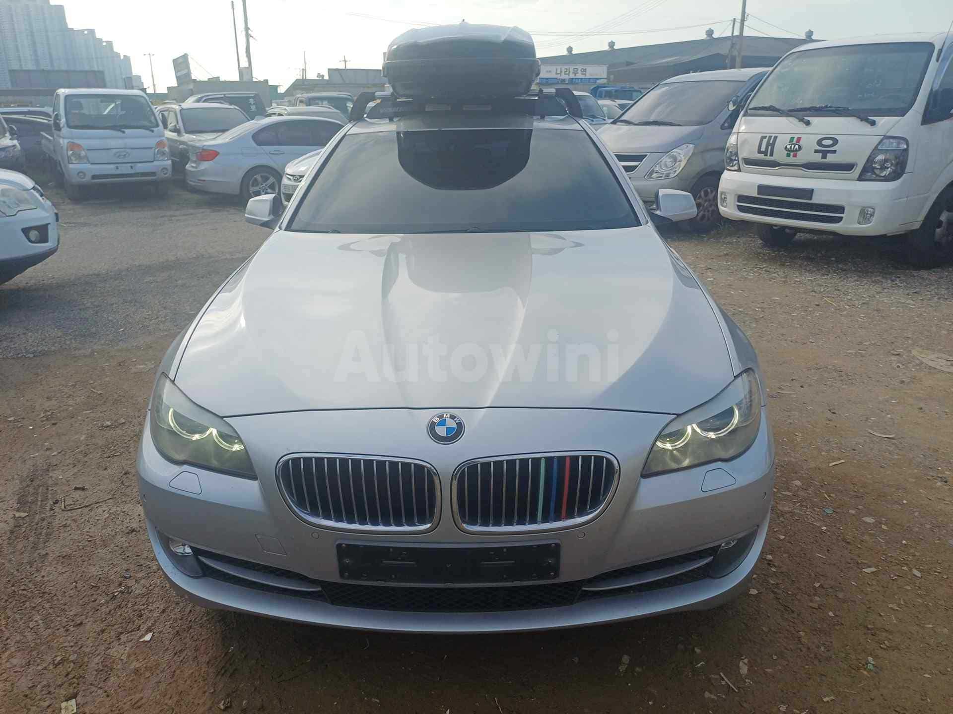 2012 BMW 5 SERIES VIN: WBAFW1104CDU32811