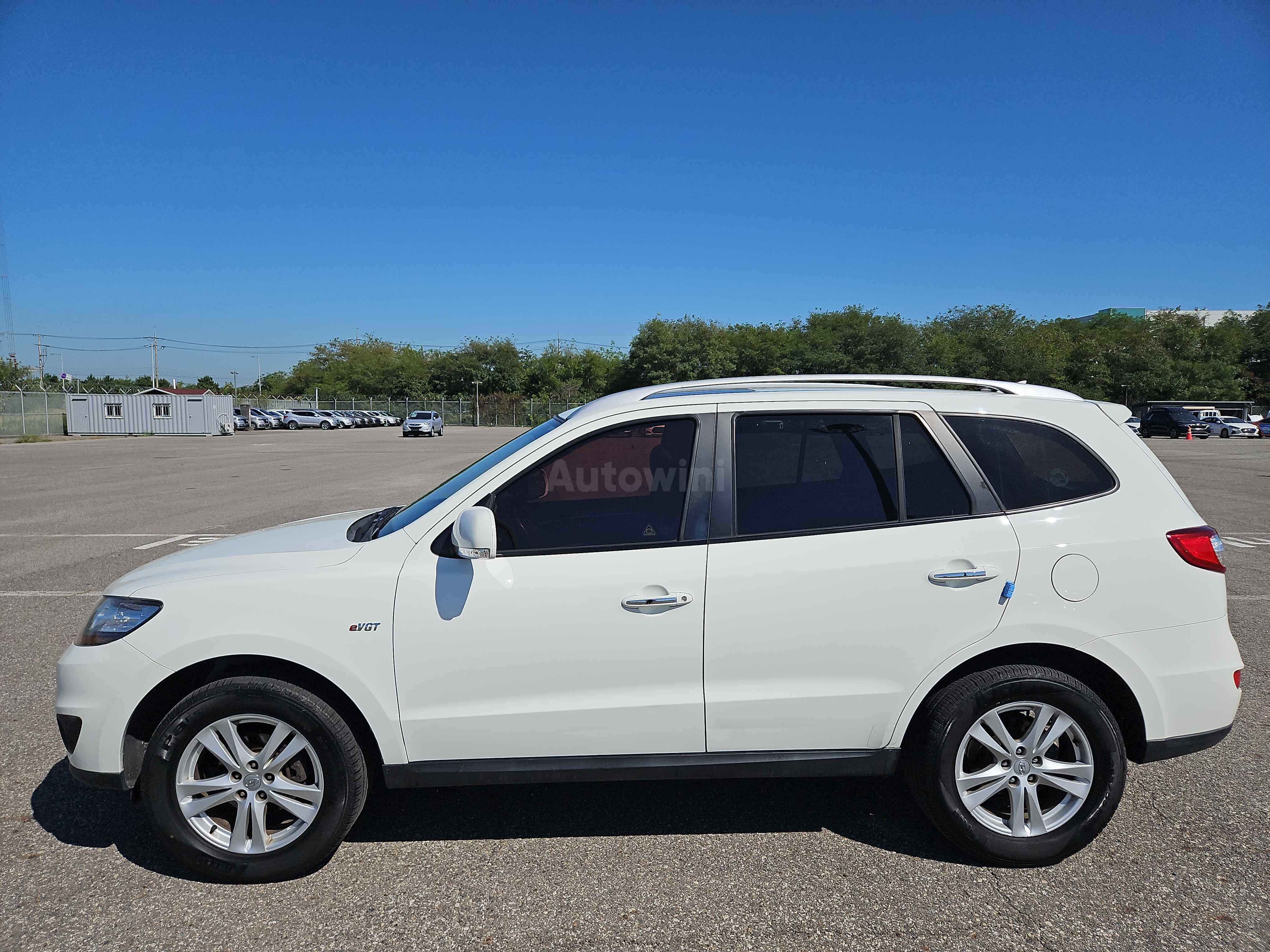 2010 HYUNDAI SANTAFE VIN: KMHSJ81UBAU566162