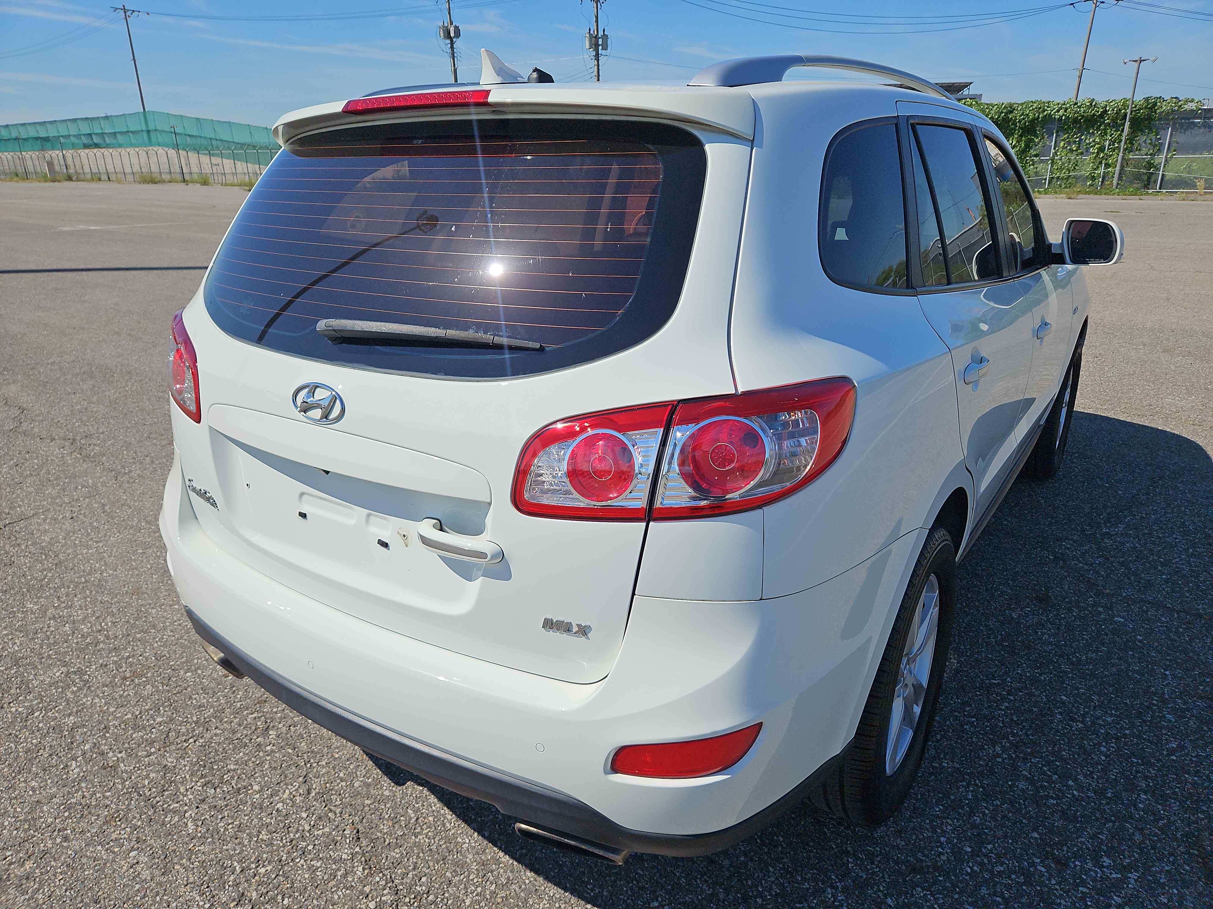 2010 HYUNDAI SANTAFE VIN: KMHSJ81UBAU566162
