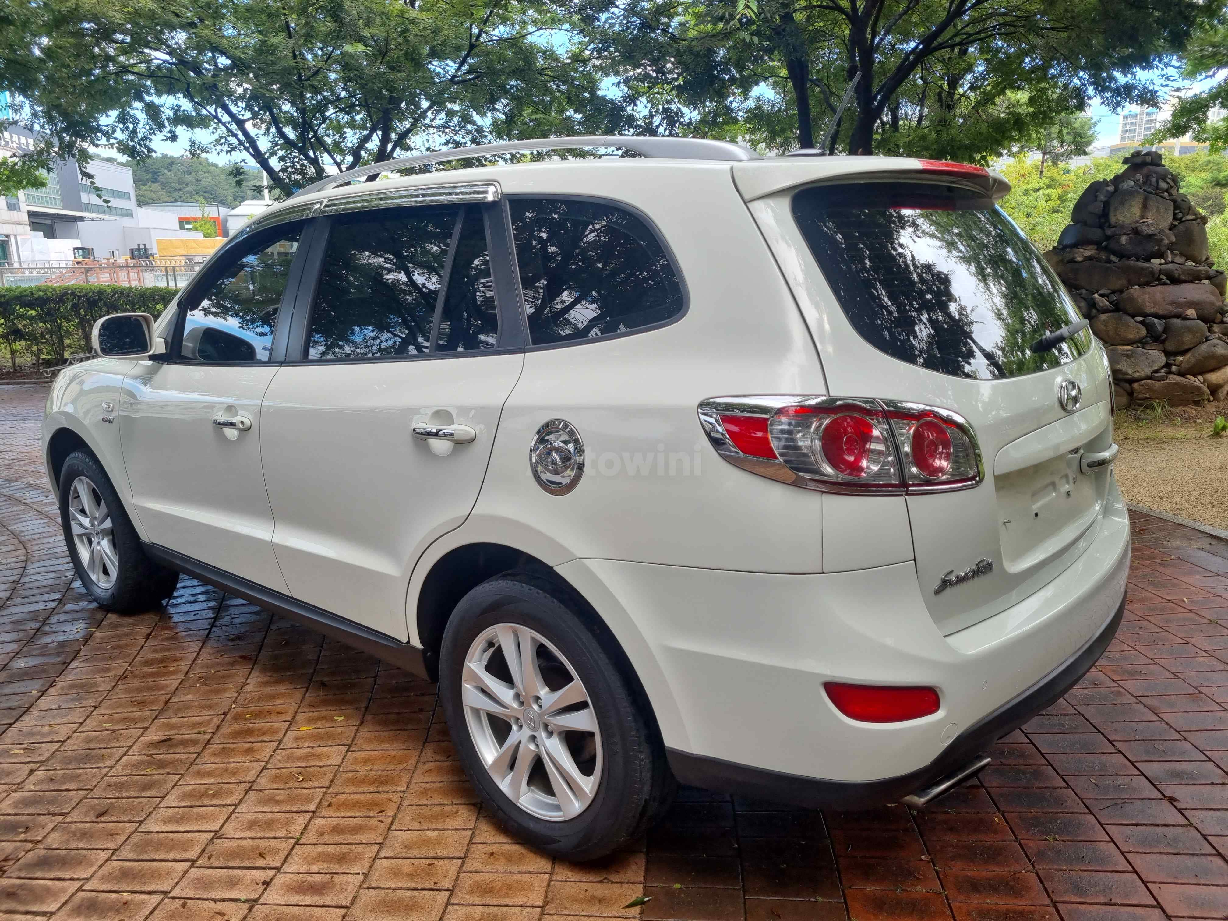 2010 HYUNDAI SANTAFE VIN: KMHSH81UBAU542566