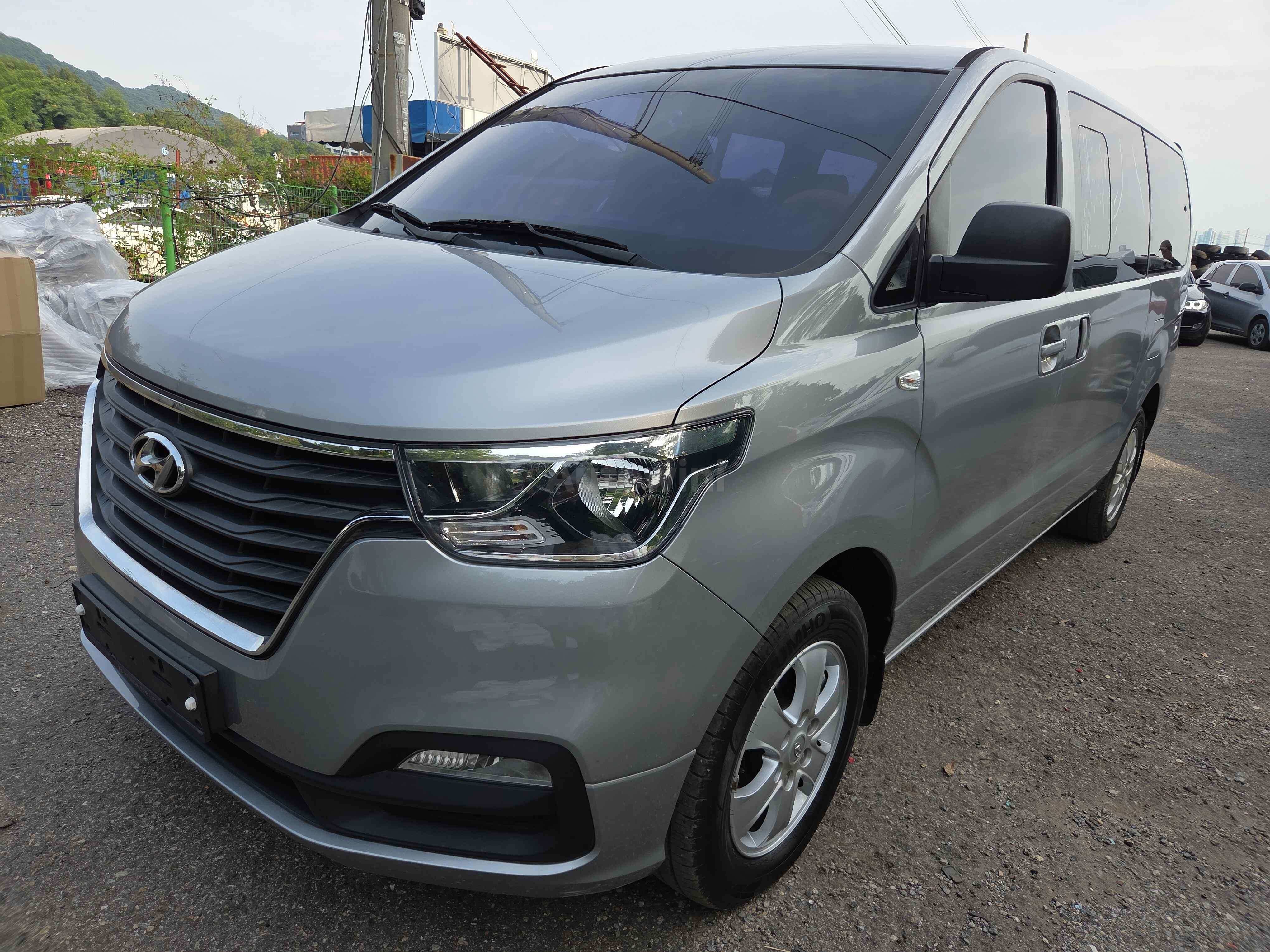 2019 HYUNDAI STAREX VIN: KMJWA37KDKU071826