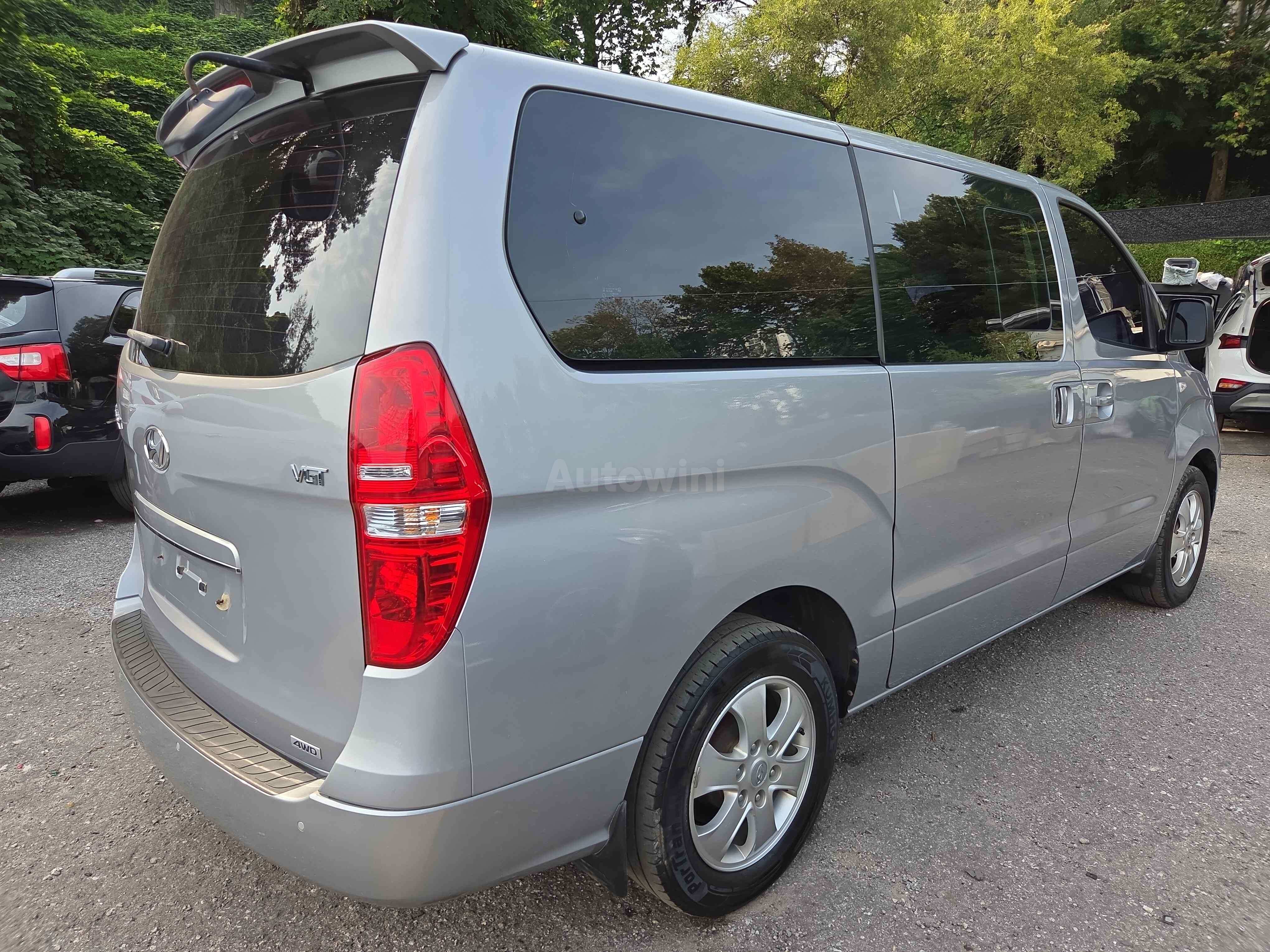2019 HYUNDAI STAREX VIN: KMJWA37KDKU071826