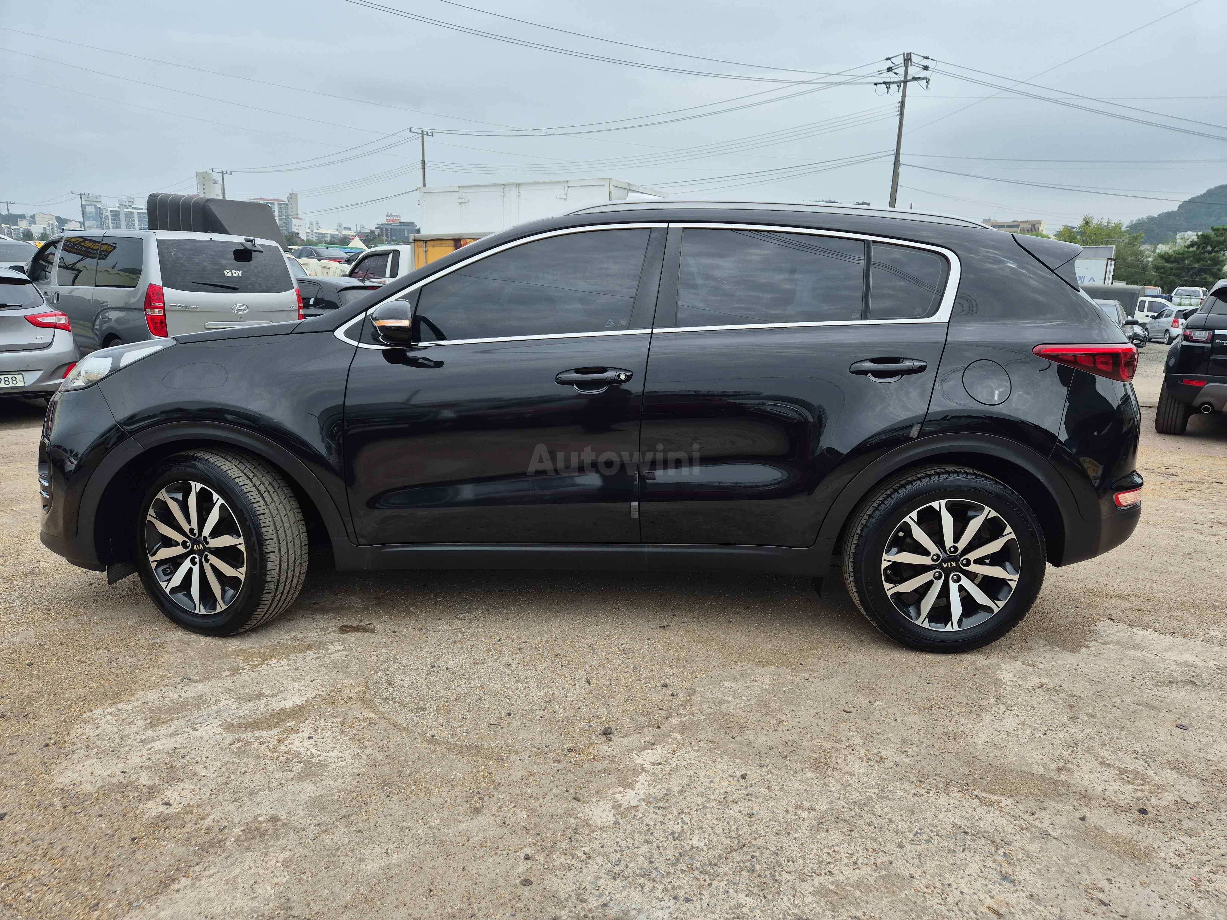 2017 KIA SPORTAGE VIN: KNAP6815GHK285697