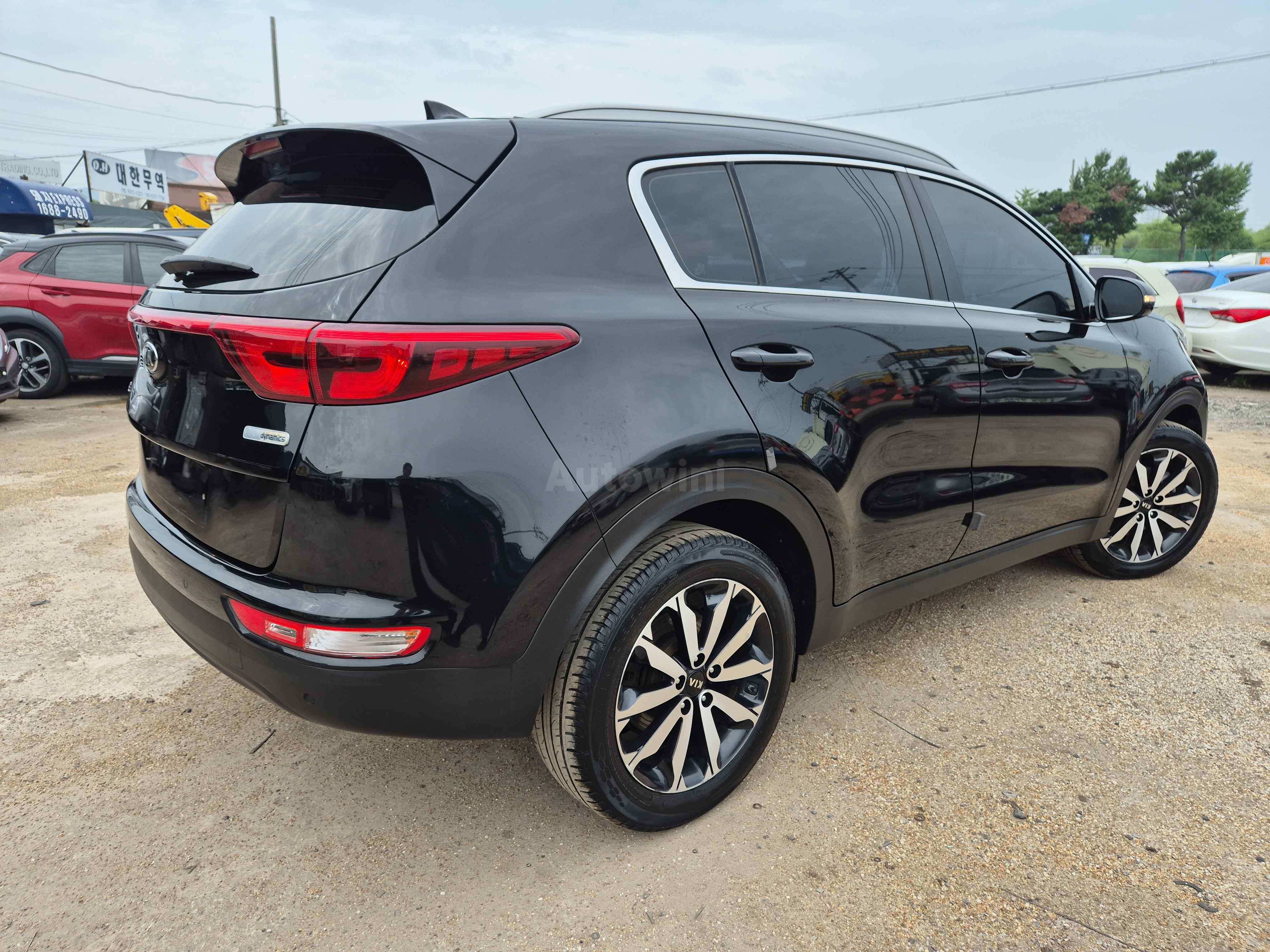 2017 KIA SPORTAGE VIN: KNAP6815GHK285697