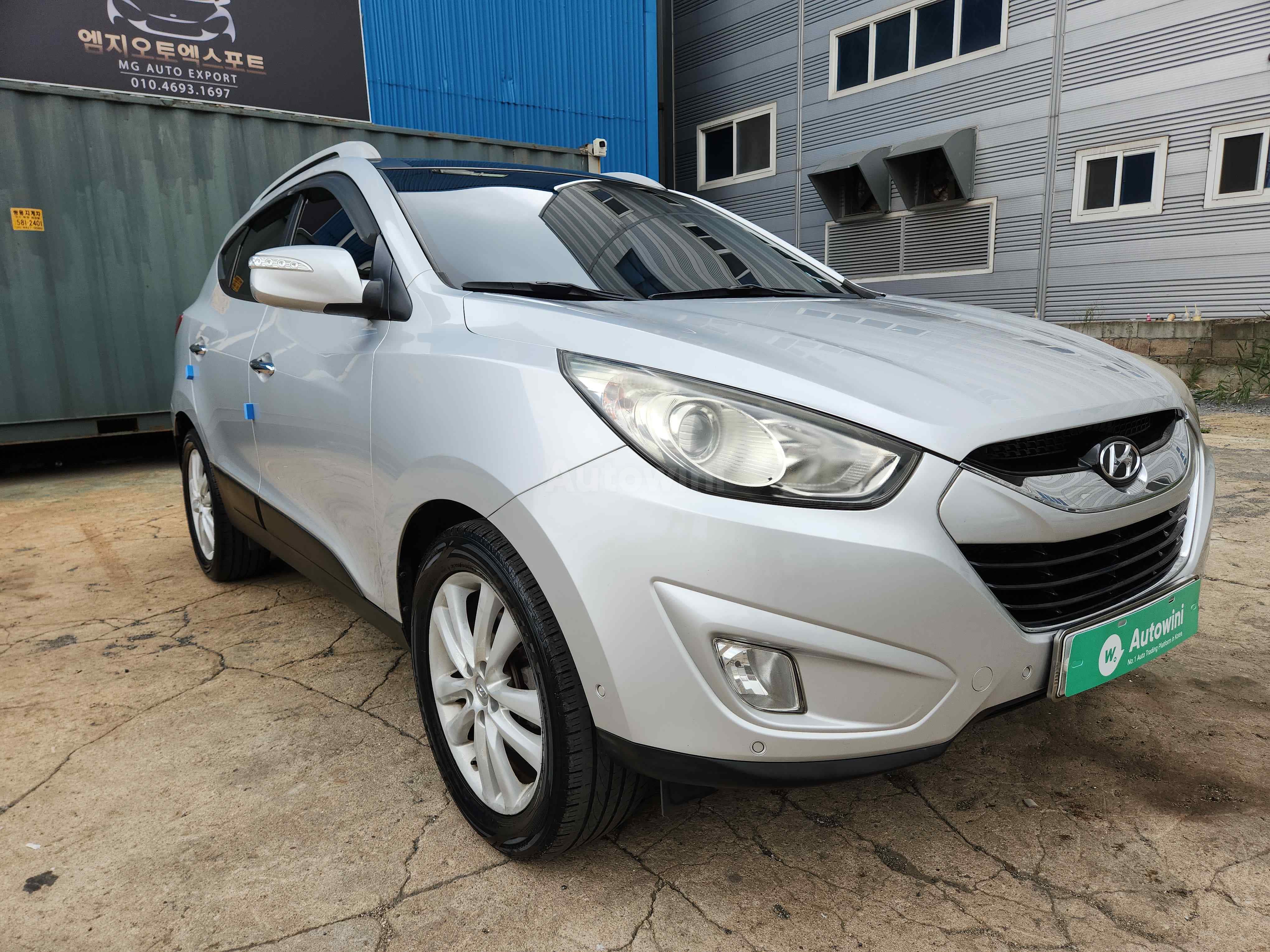 2012 HYUNDAI TUCSON VIN: KMHJW81VBCU385274