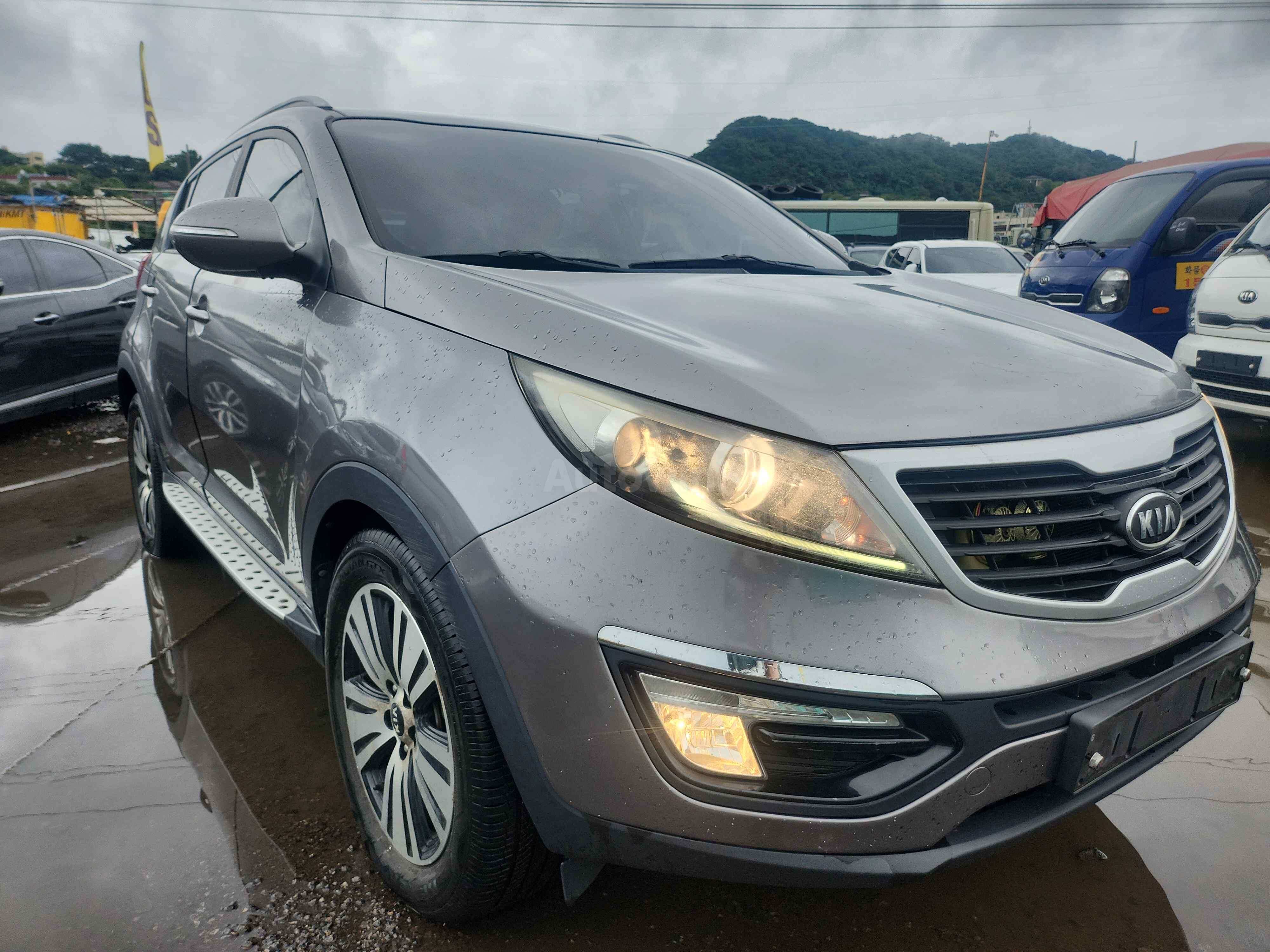 2014 KIA SPORTAGE VIN: KNAPC813BEK576660