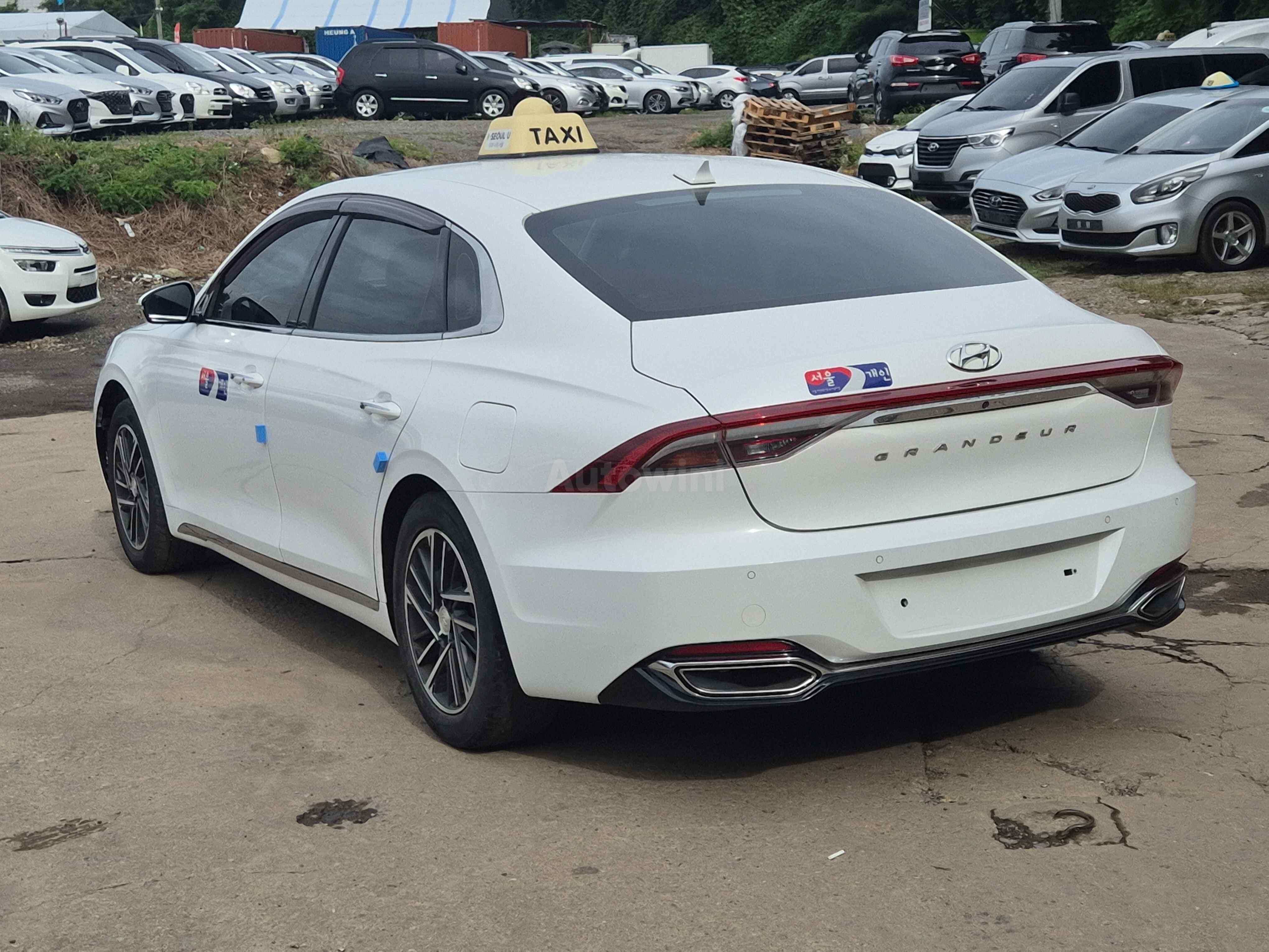 2022 HYUNDAI GRANDEUR VIN: KMHF341NBNA500314