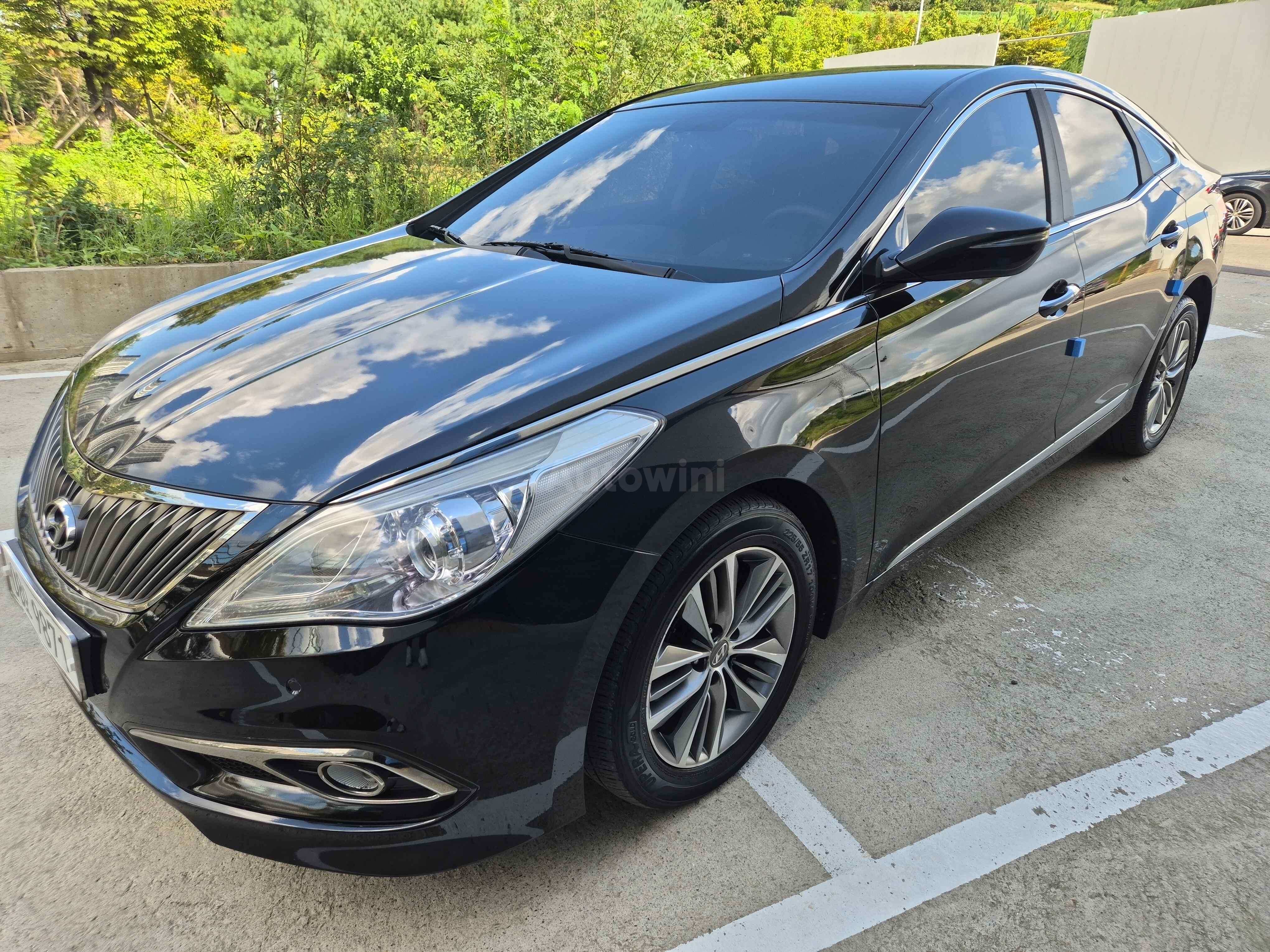 2015 HYUNDAI GRANDEUR VIN: KMHFF41RBFA440078