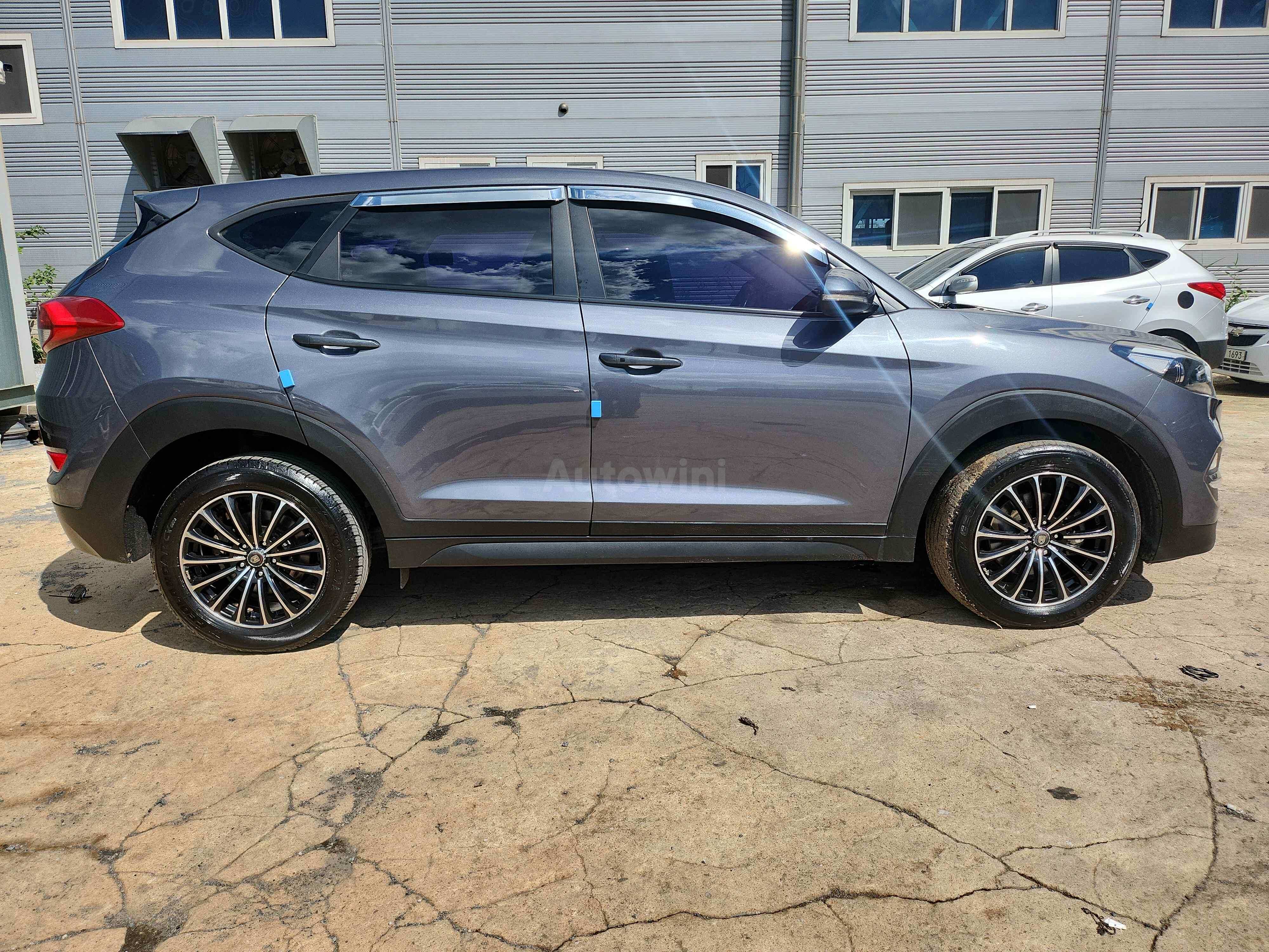 2016 HYUNDAI TUCSON VIN: KMHJ381ADGU005086