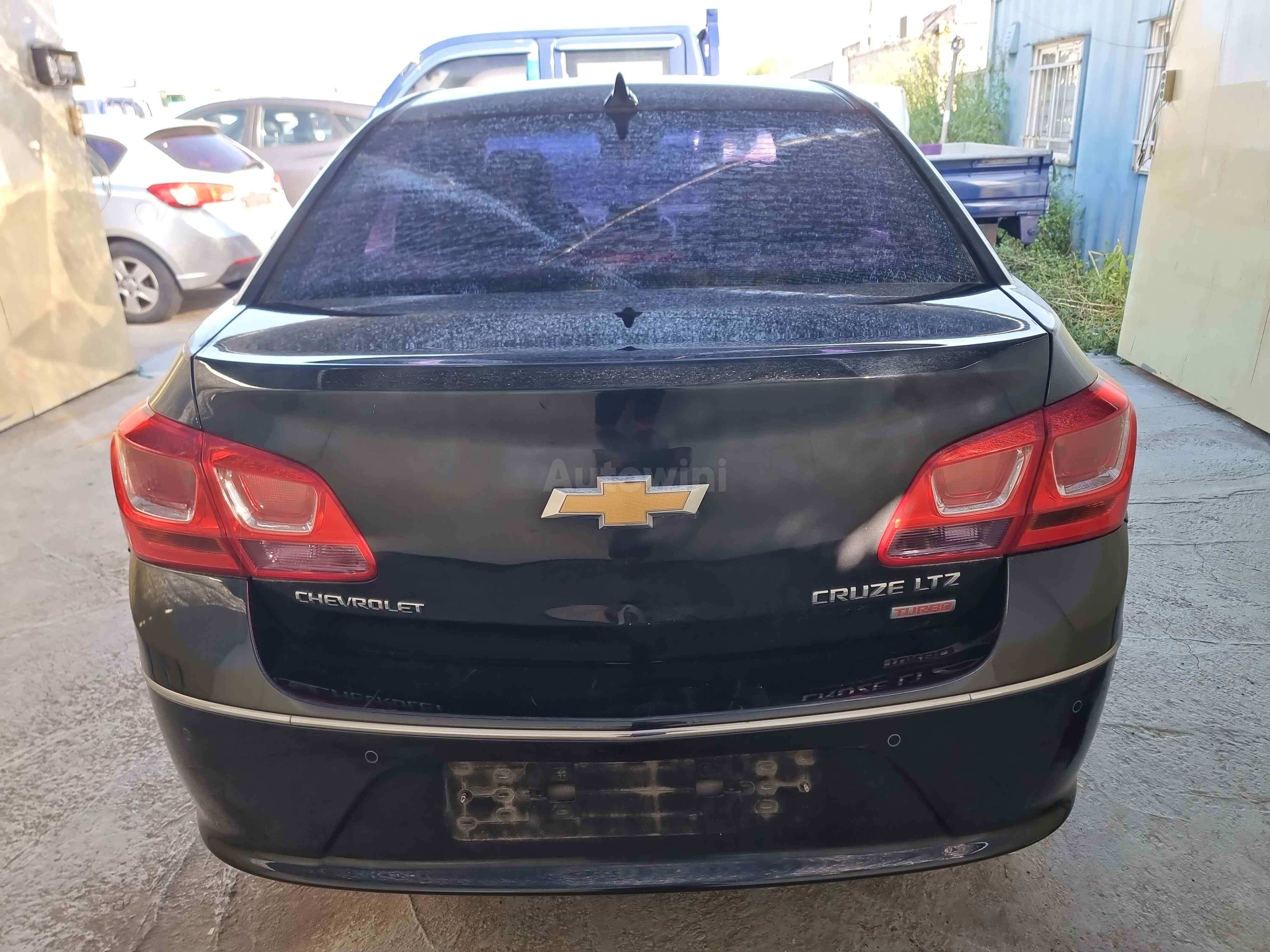 2015 CHEVROLET CRUZE VIN: KLAJA698DFK046558