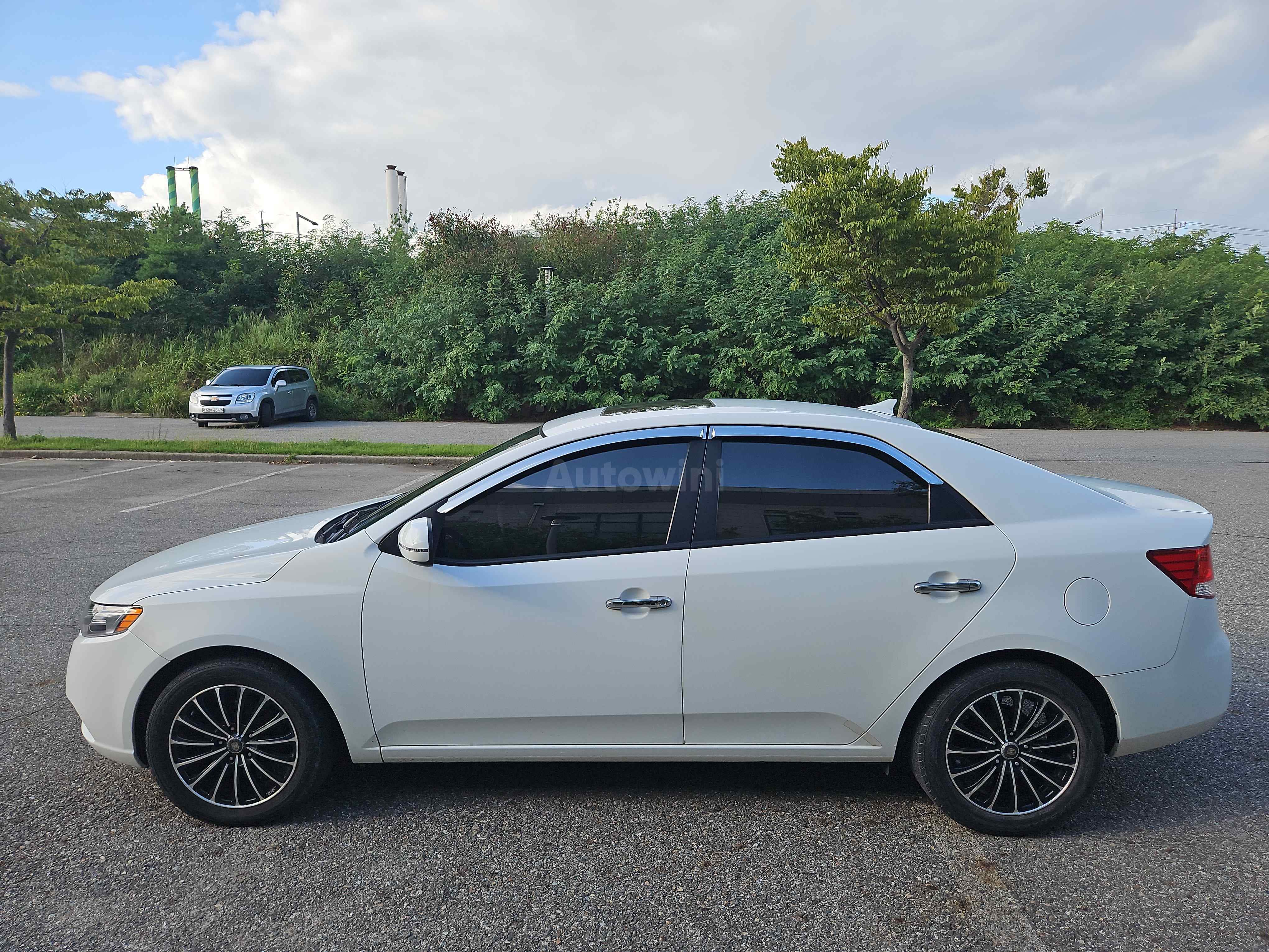 2012 KIA FORTE VIN: KNAFU415BCA525852