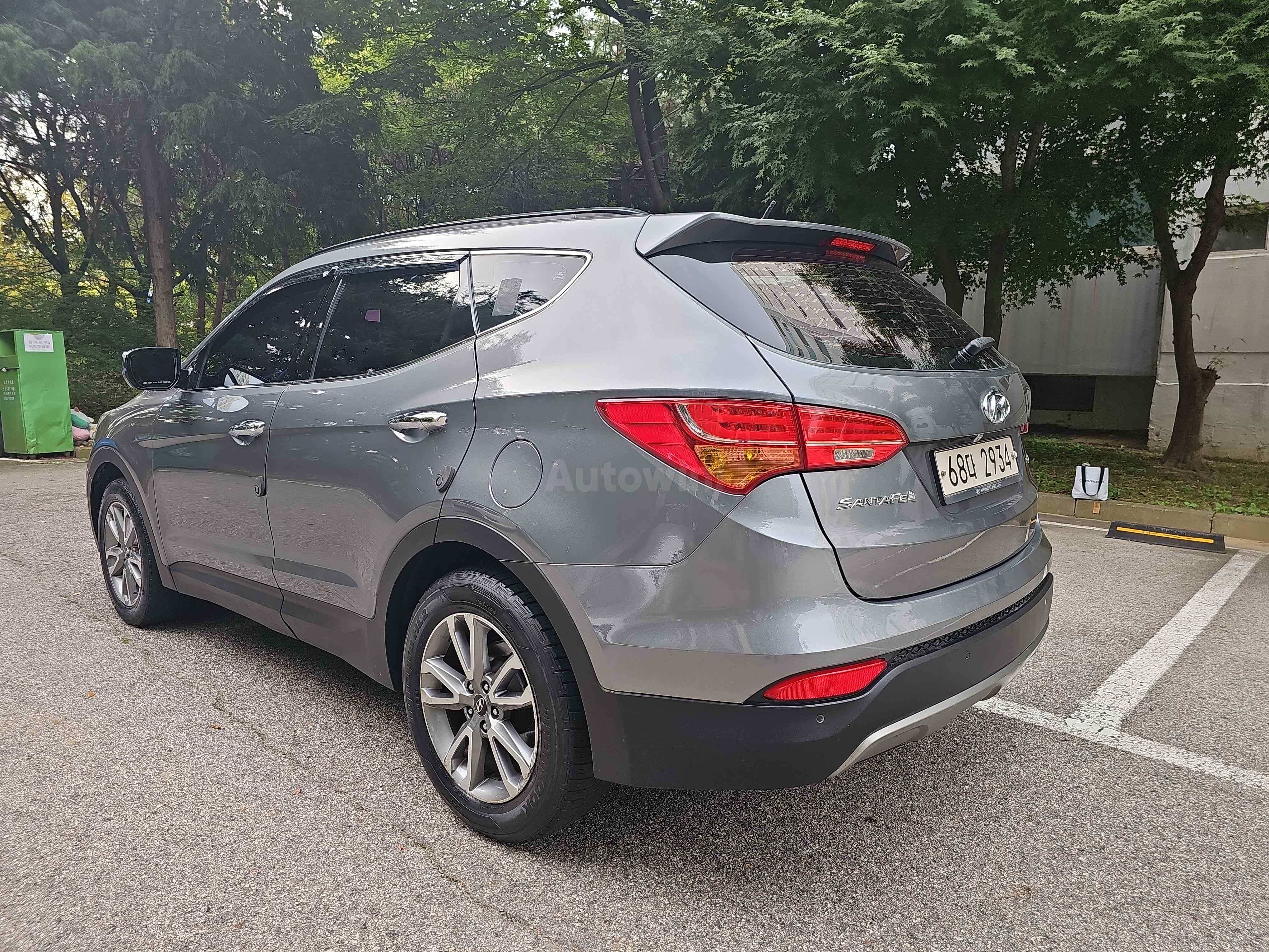 2013 HYUNDAI SANTAFE VIN: KMHSW81UBDU064392