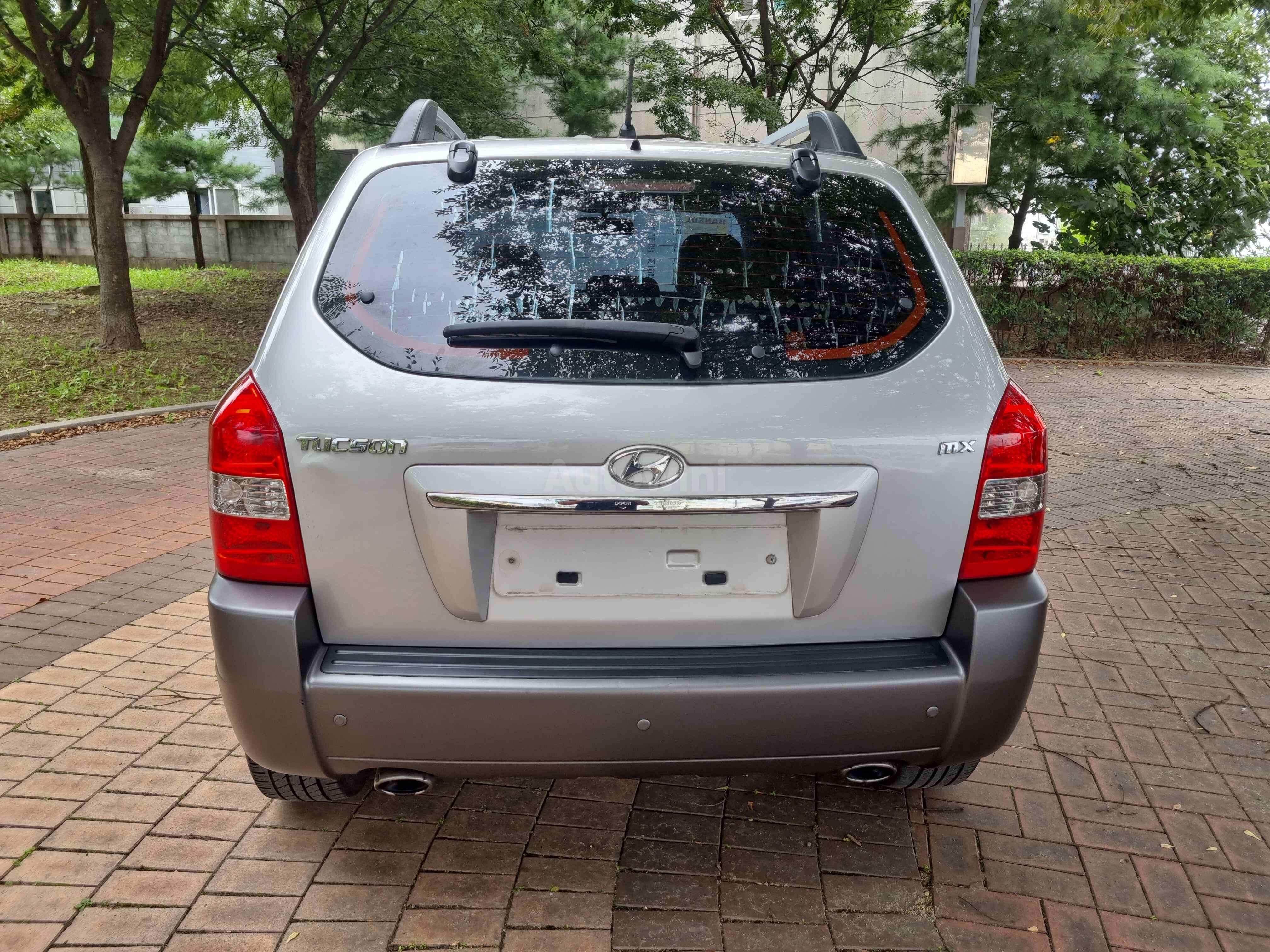 2010 HYUNDAI TUCSON VIN: KMHJN81VBAU157220
