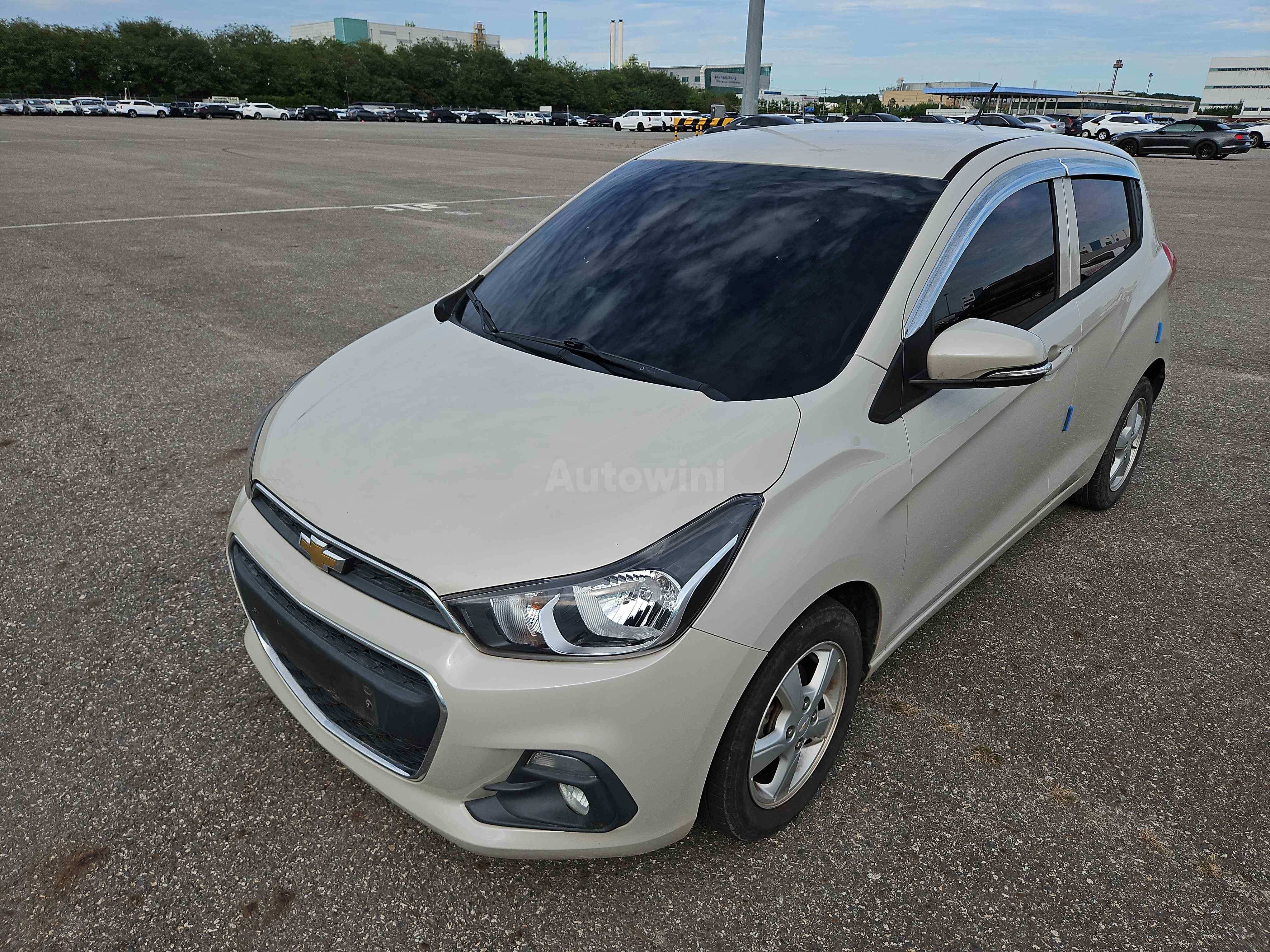 2016 CHEVROLET SPARK VIN: KLYDC487DGC018199
