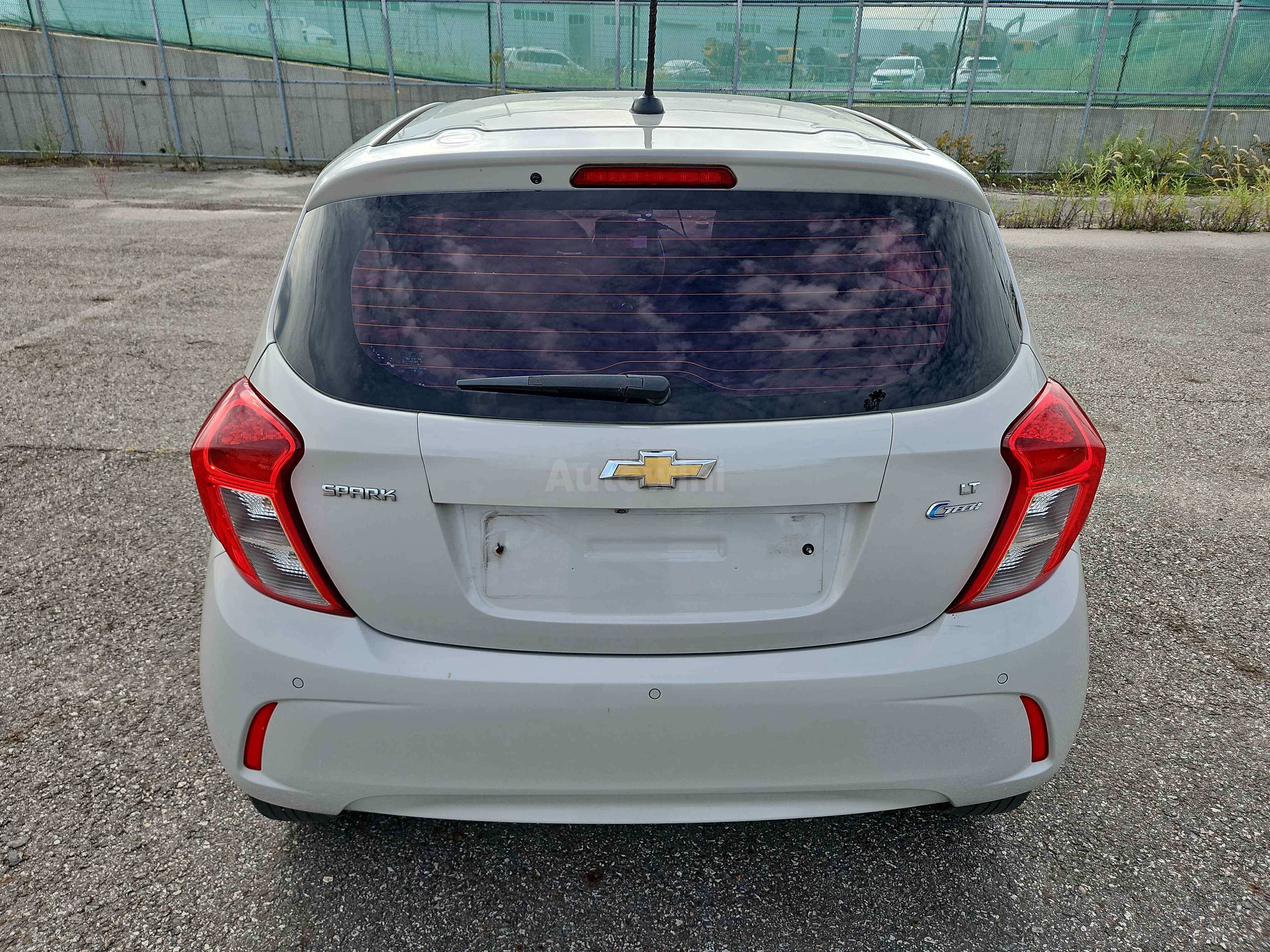 2016 CHEVROLET SPARK VIN: KLYDC487DGC018199