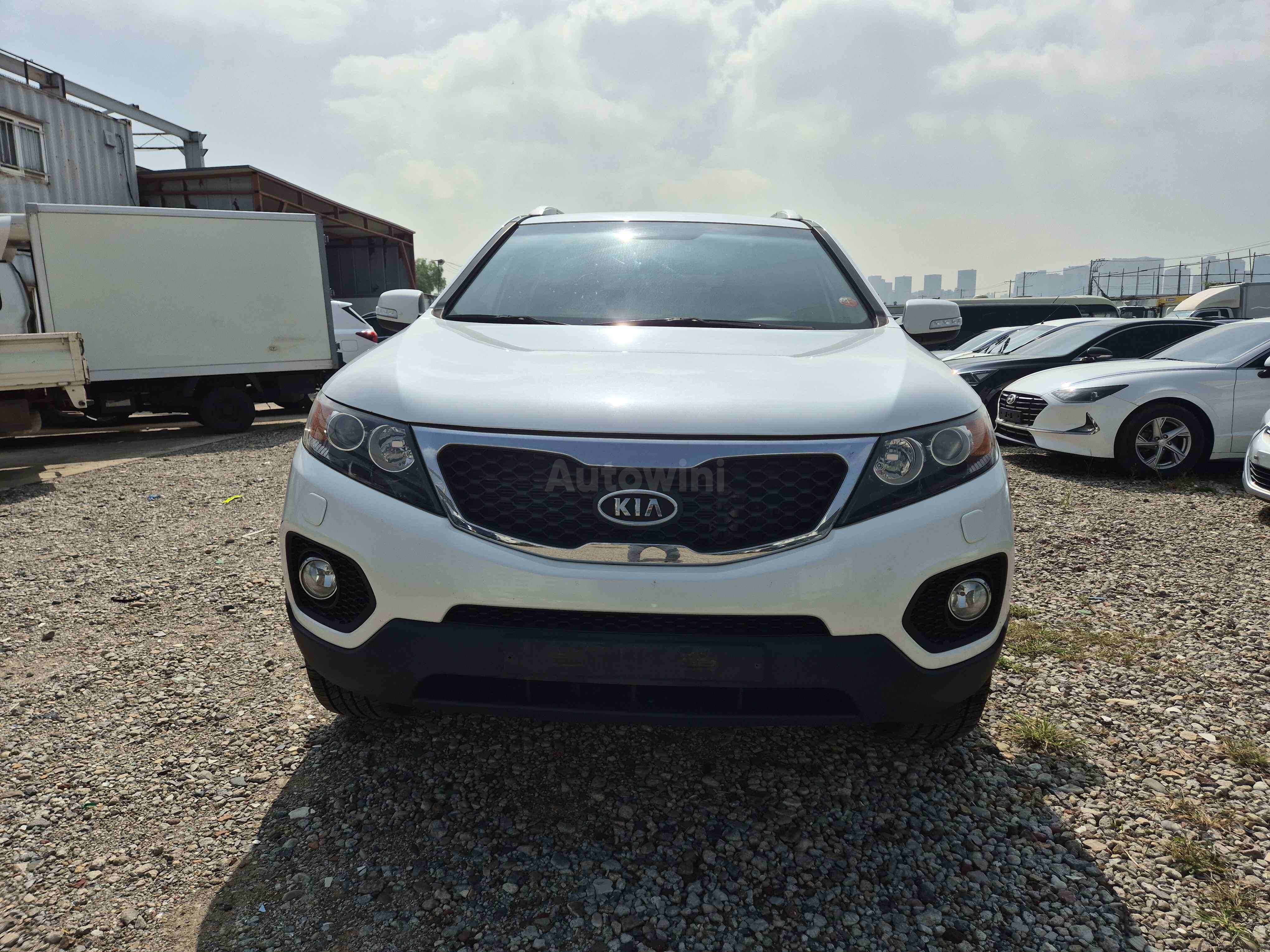 2012 KIA SORENTO VIN: KNAKU815BCA316835