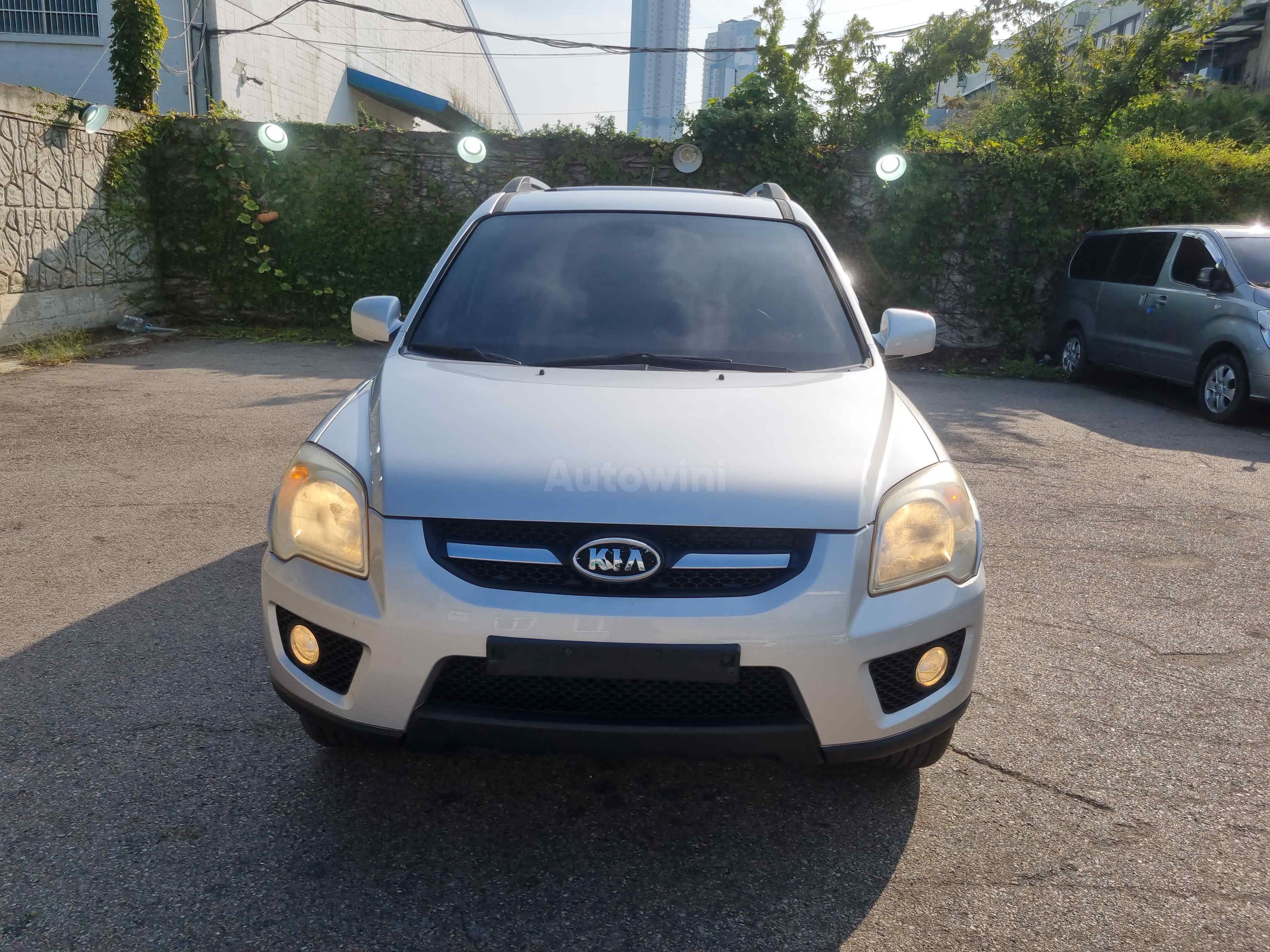 2010 KIA SPORTAGE VIN: KNAKH815BAK689111