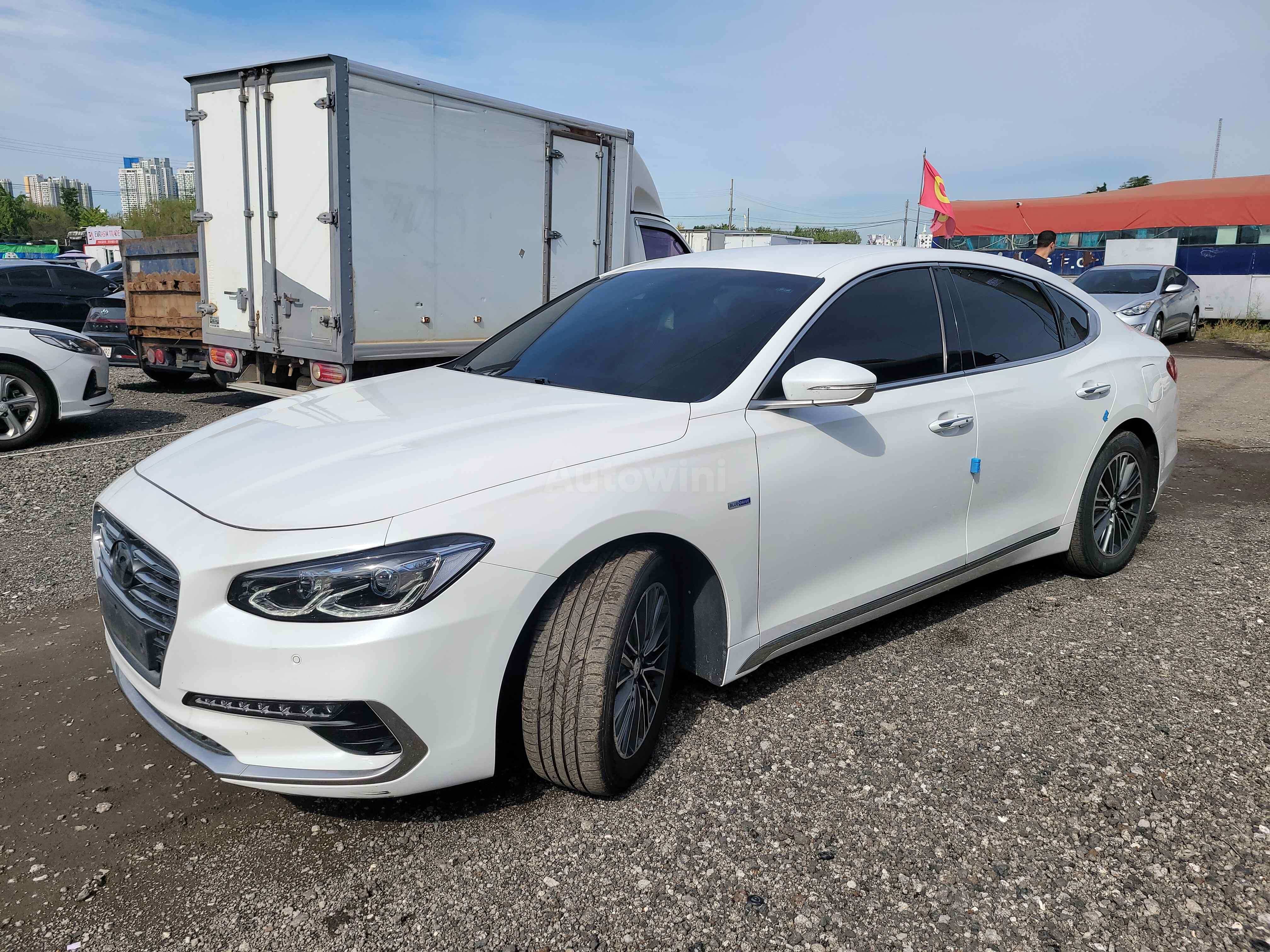2019 HYUNDAI GRANDEUR VIN: KMHF2413BKA034429