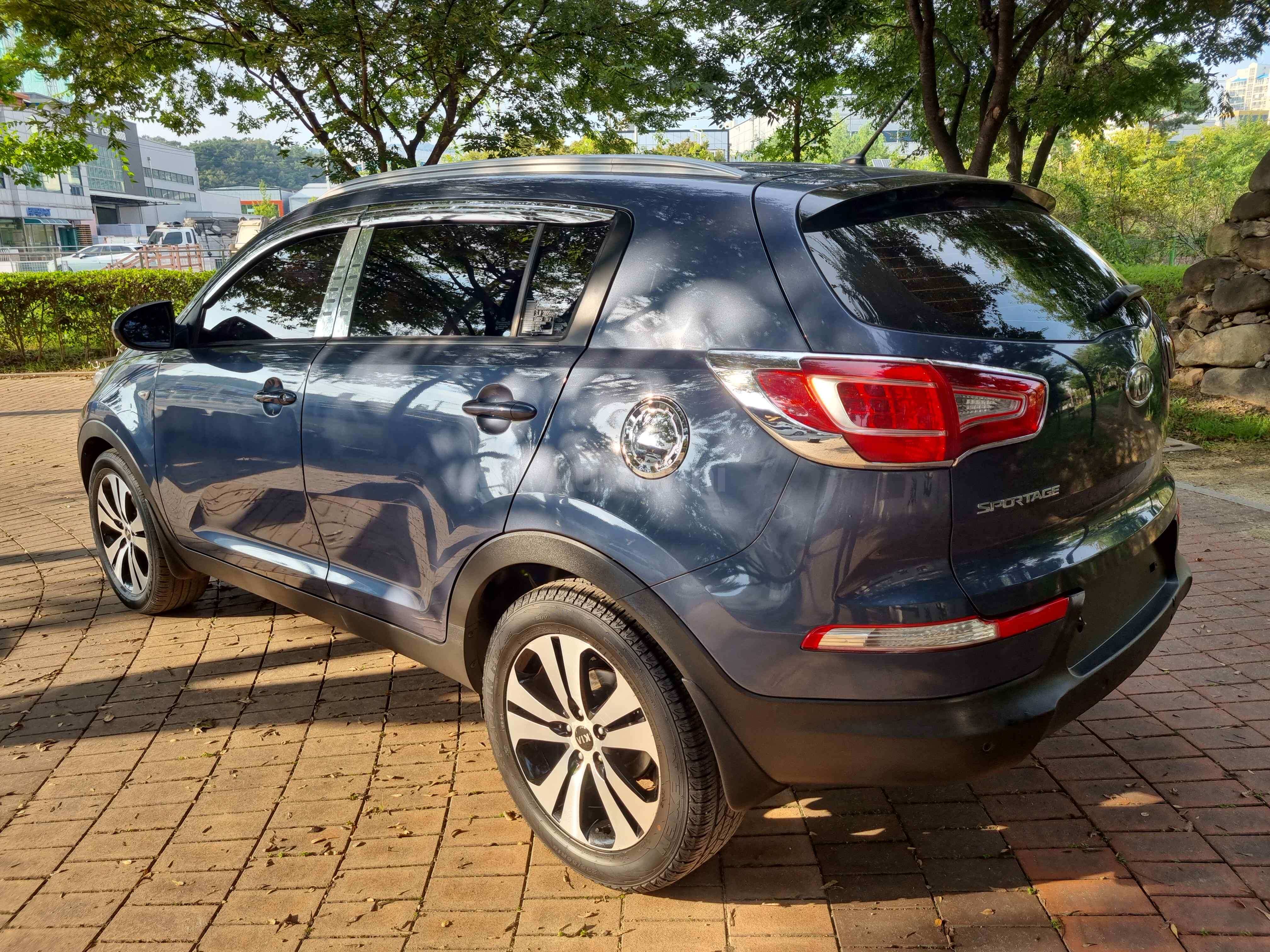 2012 KIA SPORTAGE VIN: KNAPB813BCK209566