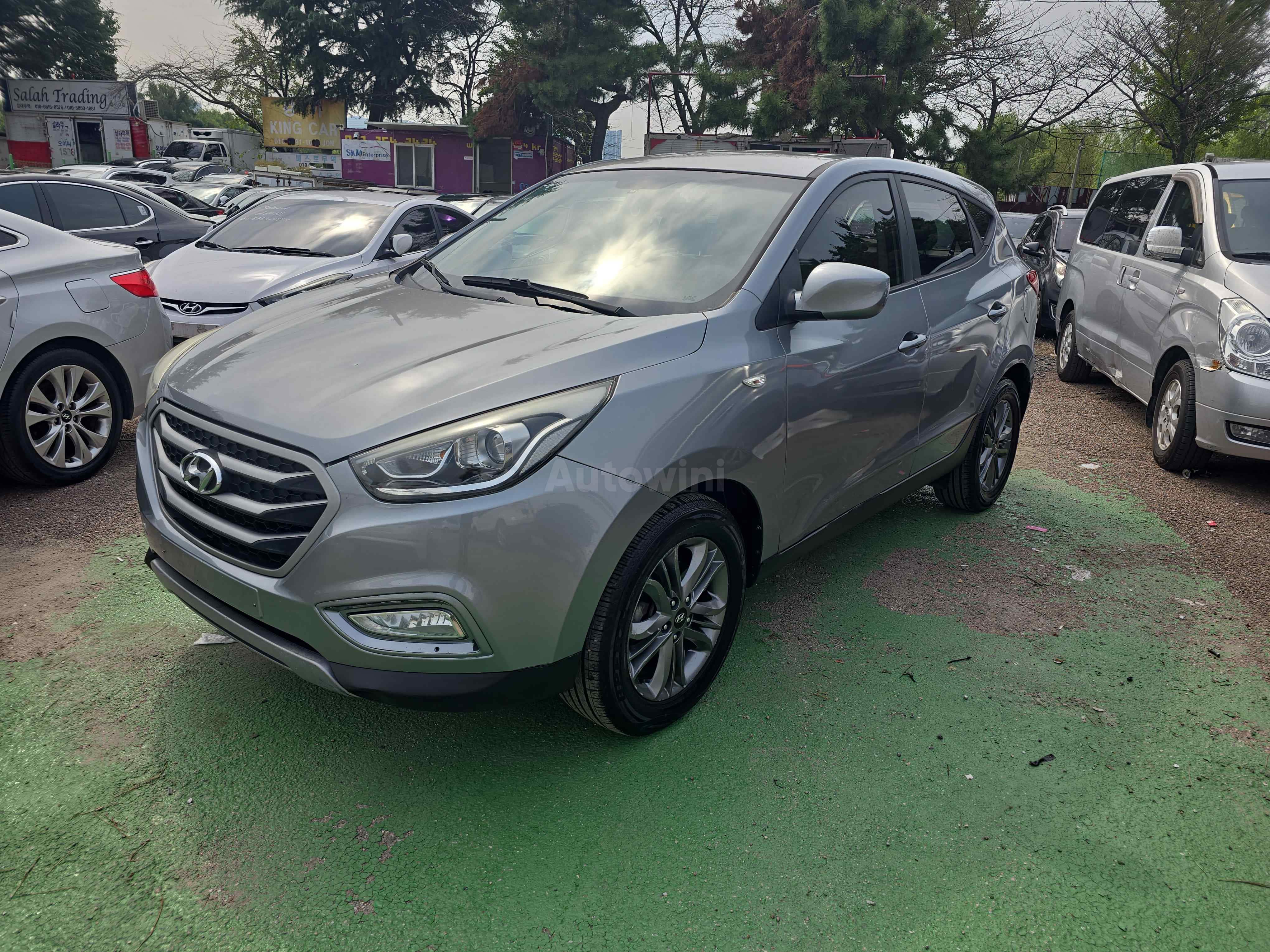 2014 HYUNDAI TUCSON VIN: KMHJT81VBEU842746