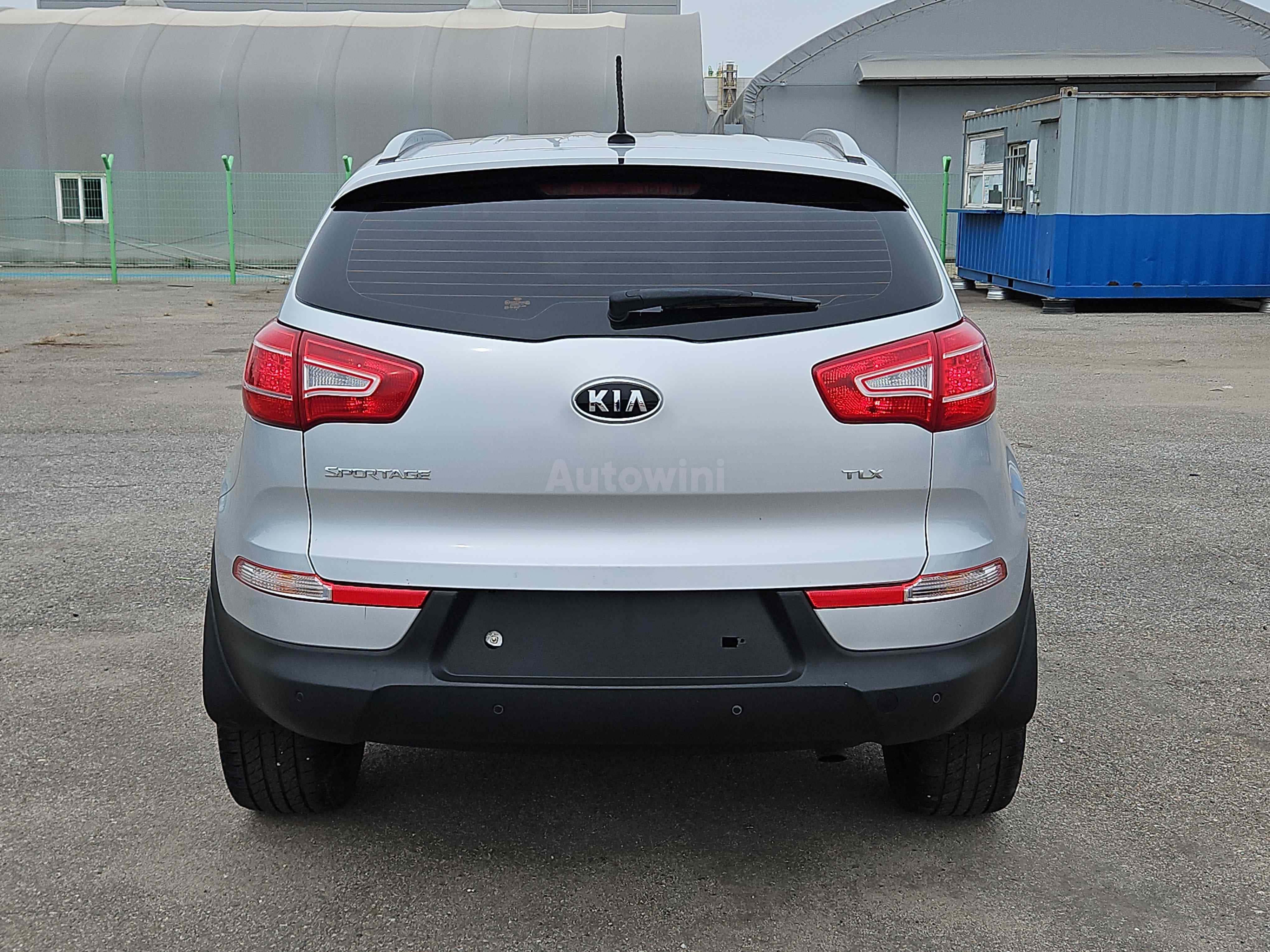 2011 KIA SPORTAGE VIN: KNAPB813BBK002411