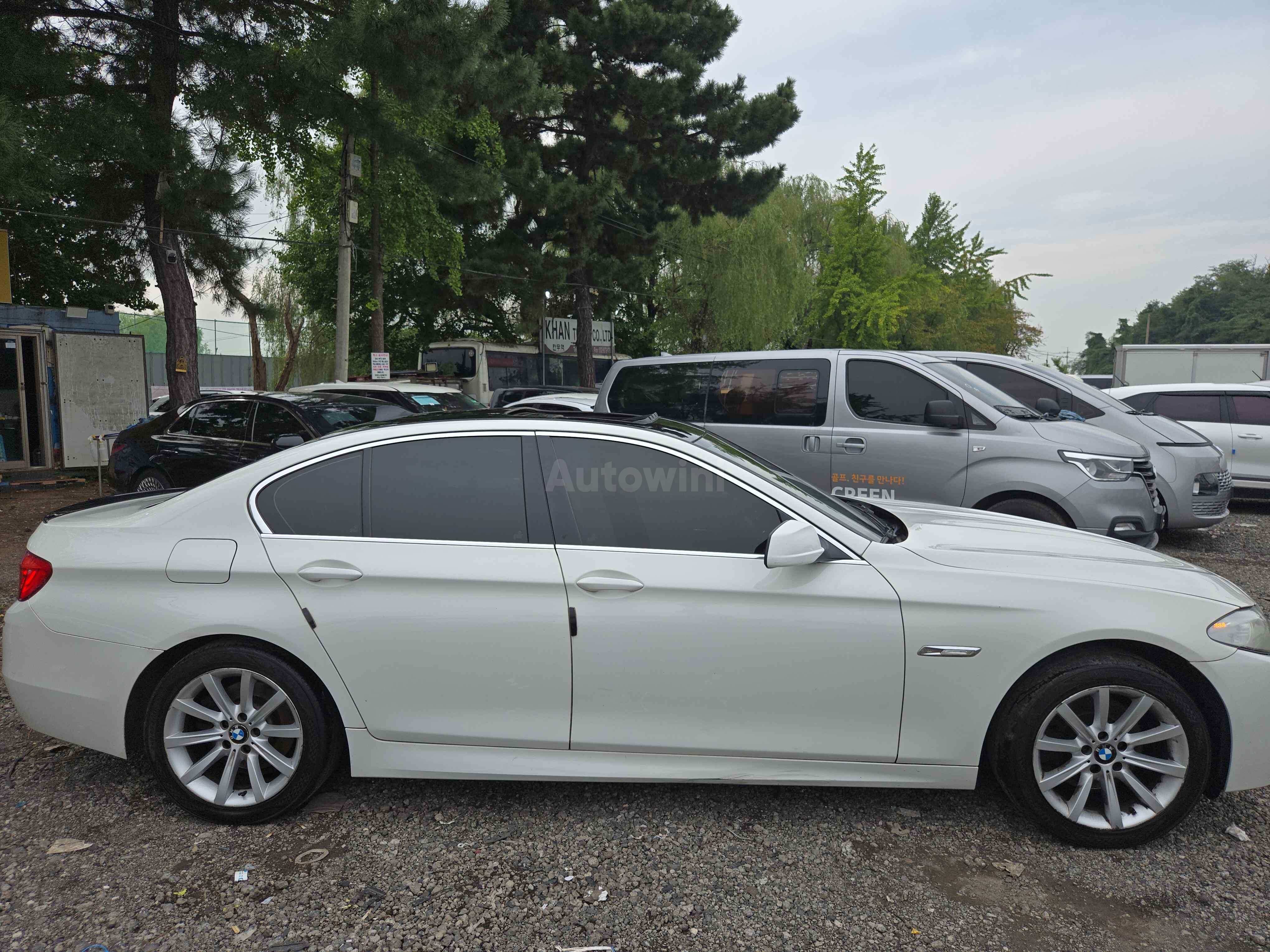2012 BMW 5 SERIES VIN: WBAFW1100CDY46068