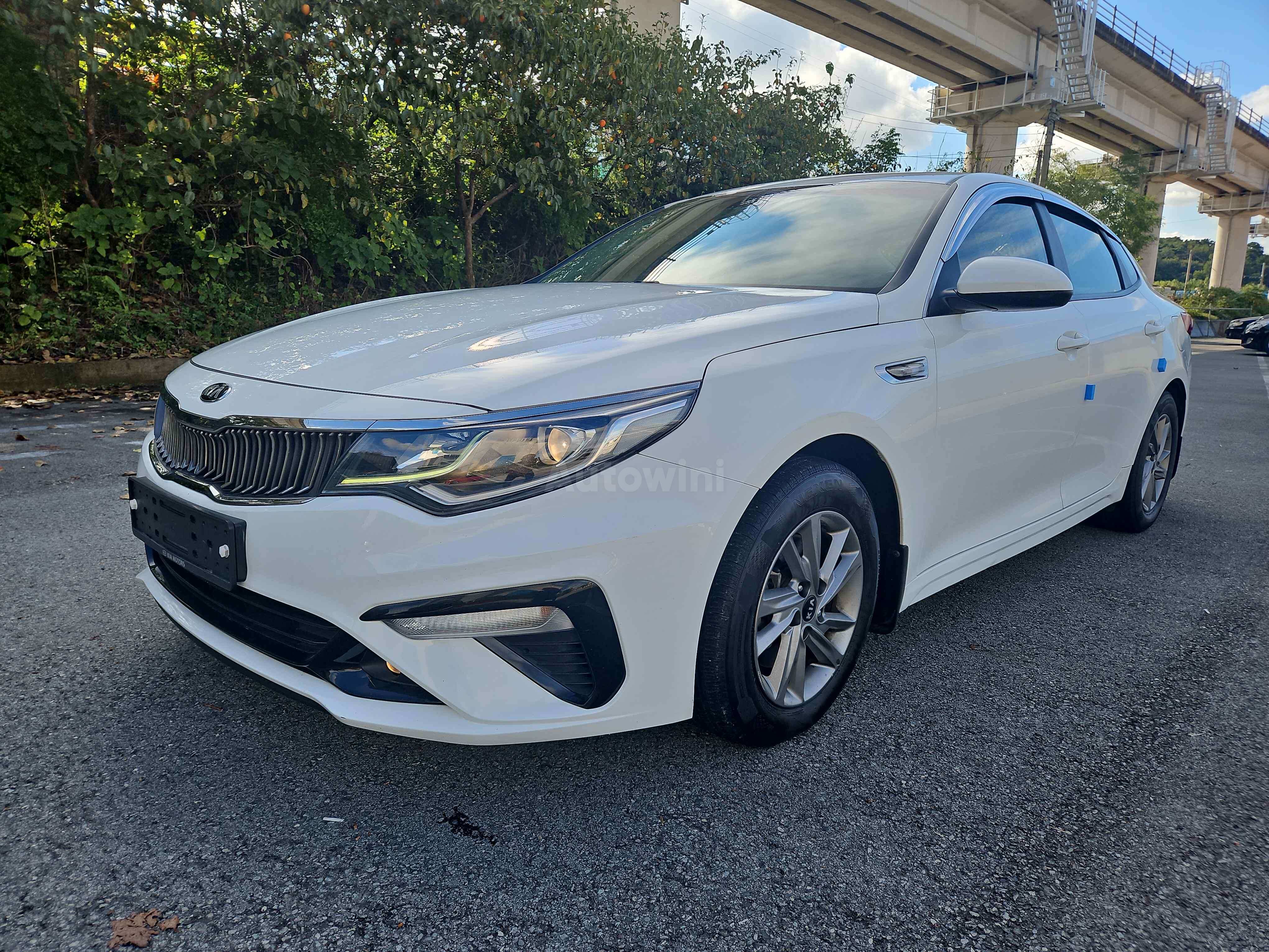 2019 KIA K5 VIN: KNAGU416BKA302691