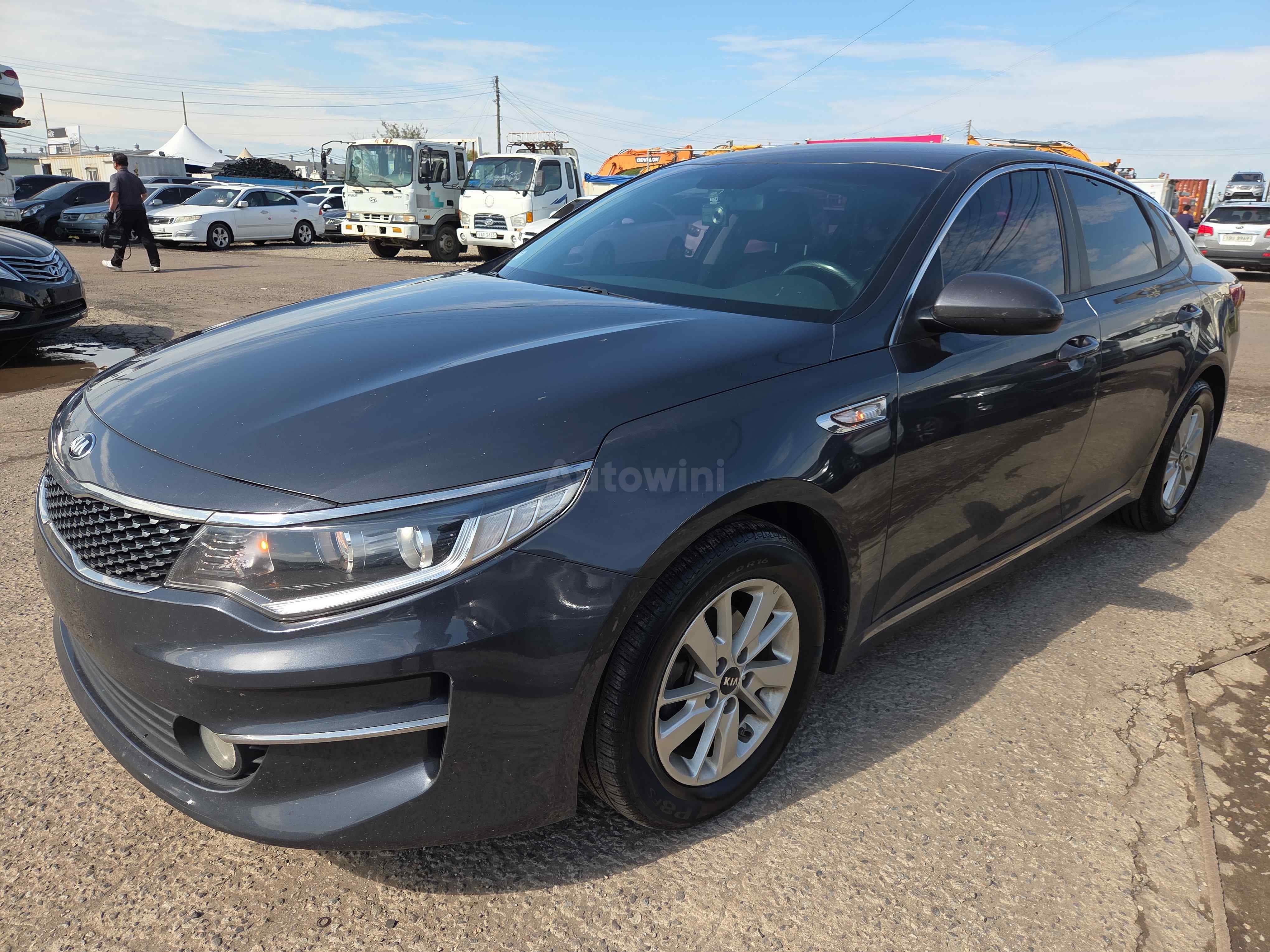 2016 KIA K5 VIN: KNAGT411BGA027263