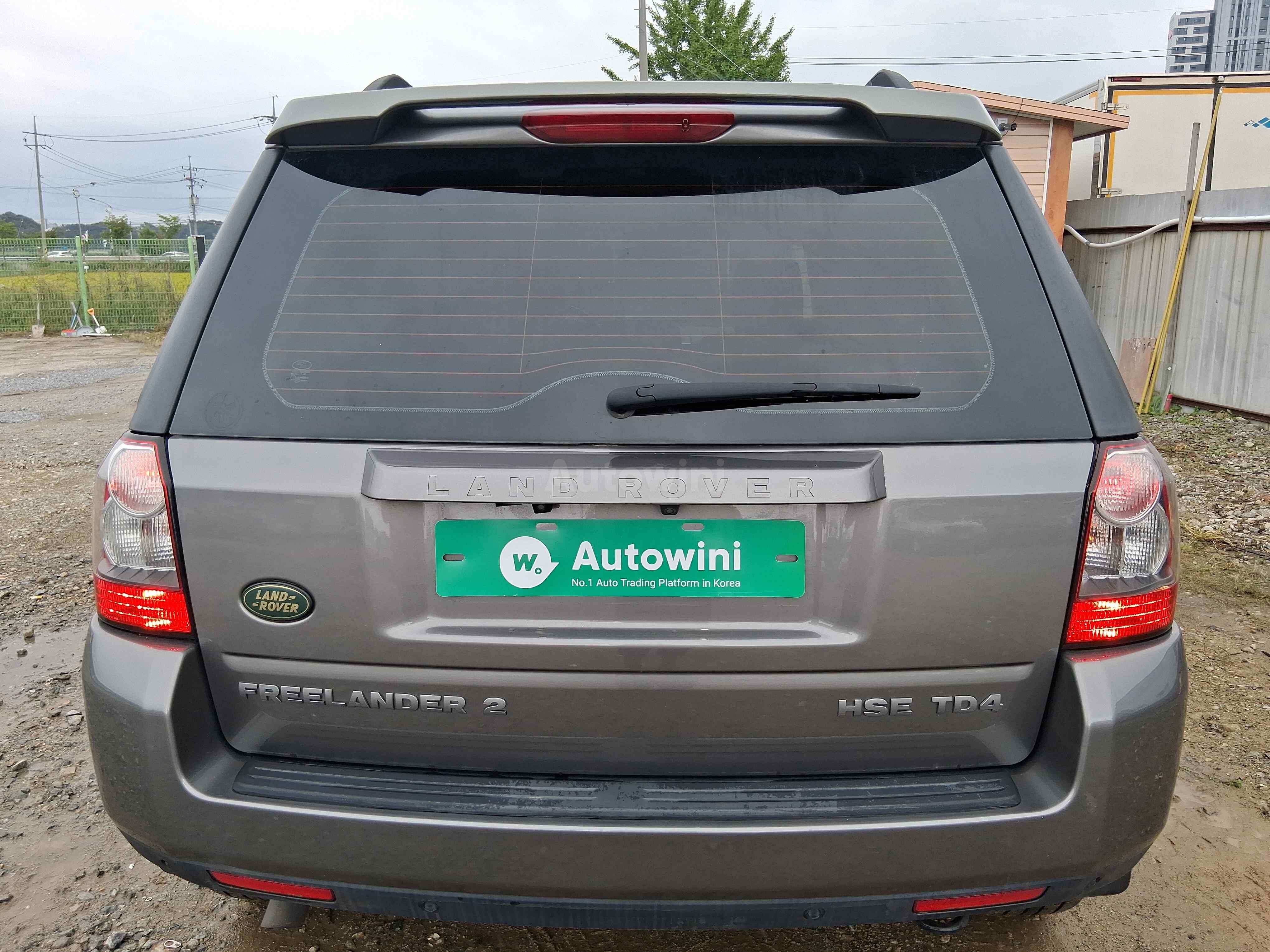 2010 LAND ROVER FREELANDER VIN: SALFA2BC1AH204196