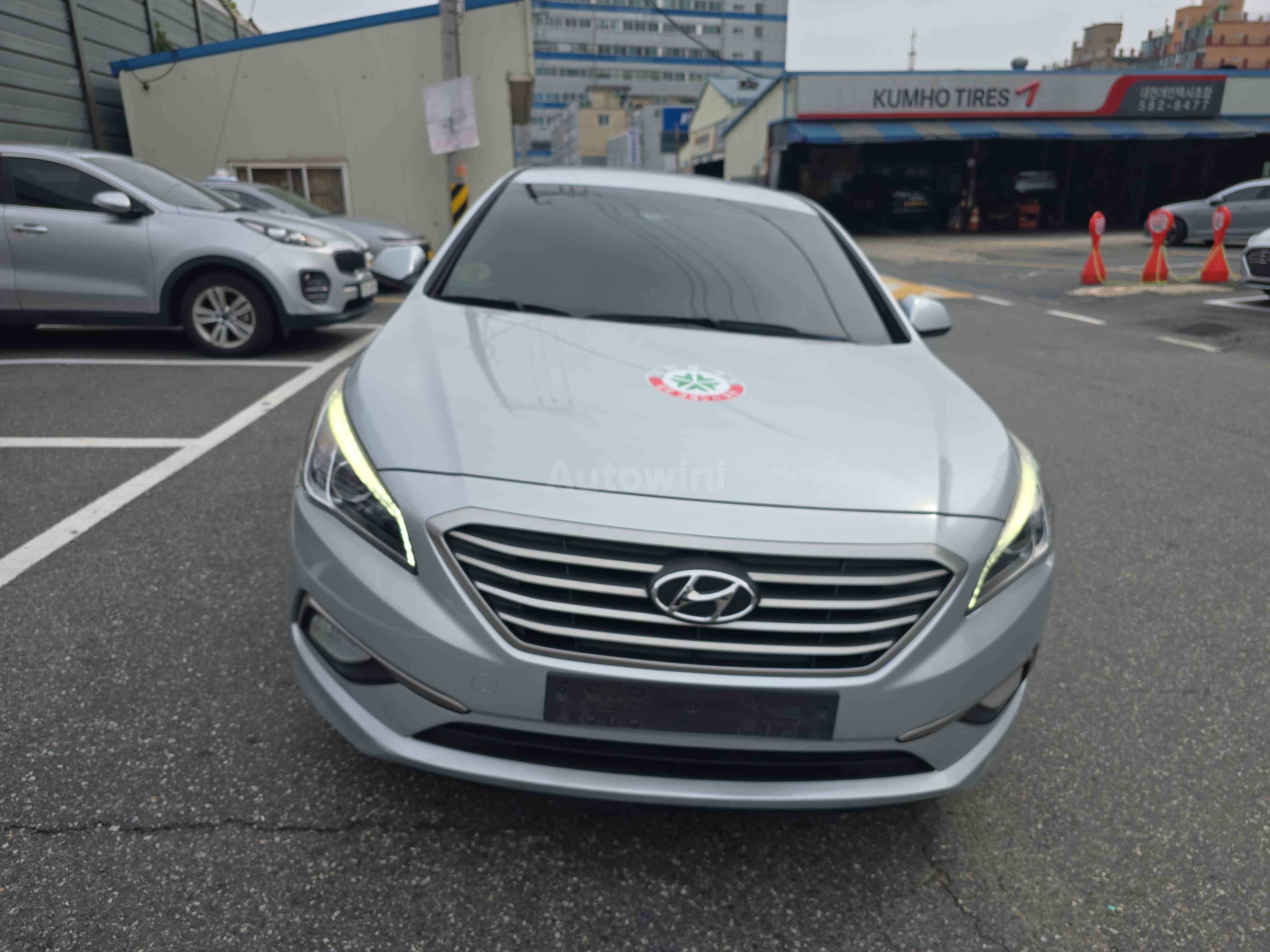 2017 HYUNDAI SONATA VIN: KMHE341DBHA344241