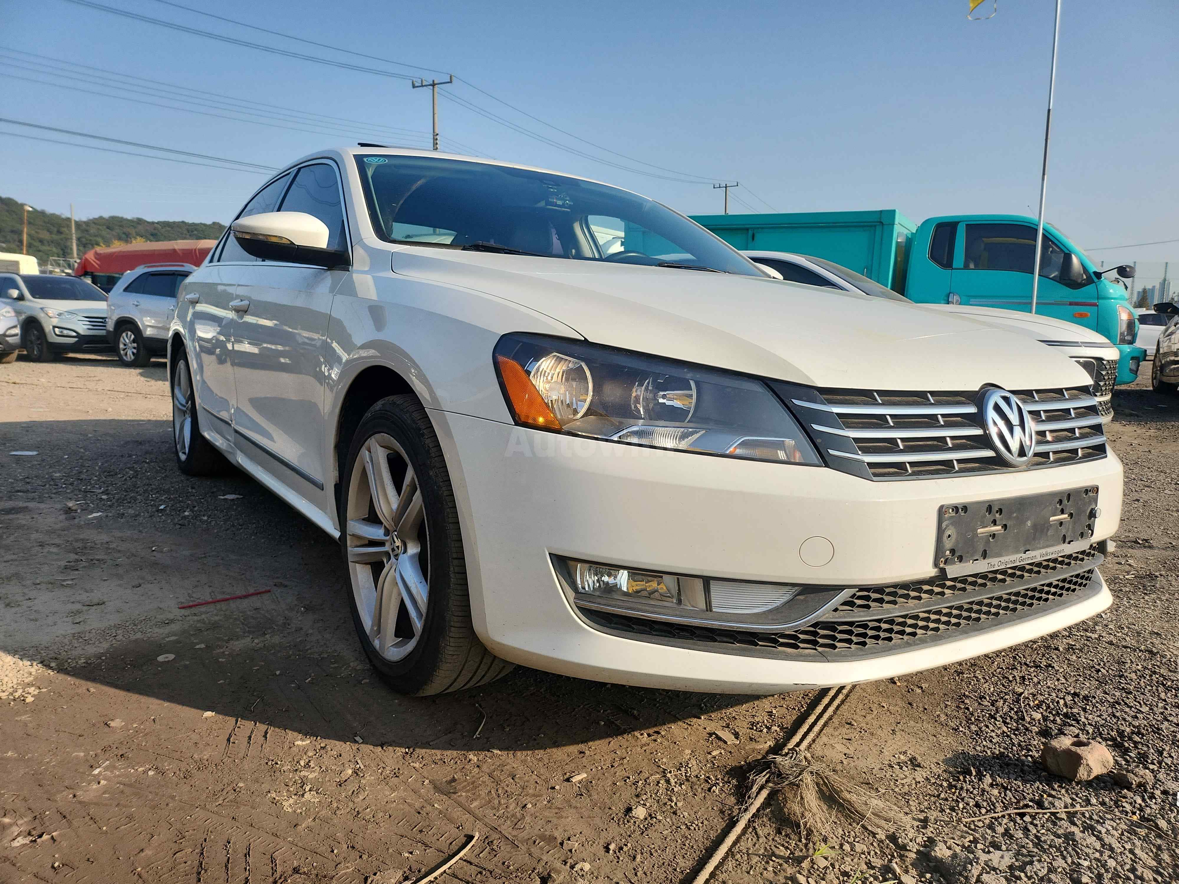 2015 VOLKSWAGEN PASSAT VIN: 1VWZZZA3ZFC036252