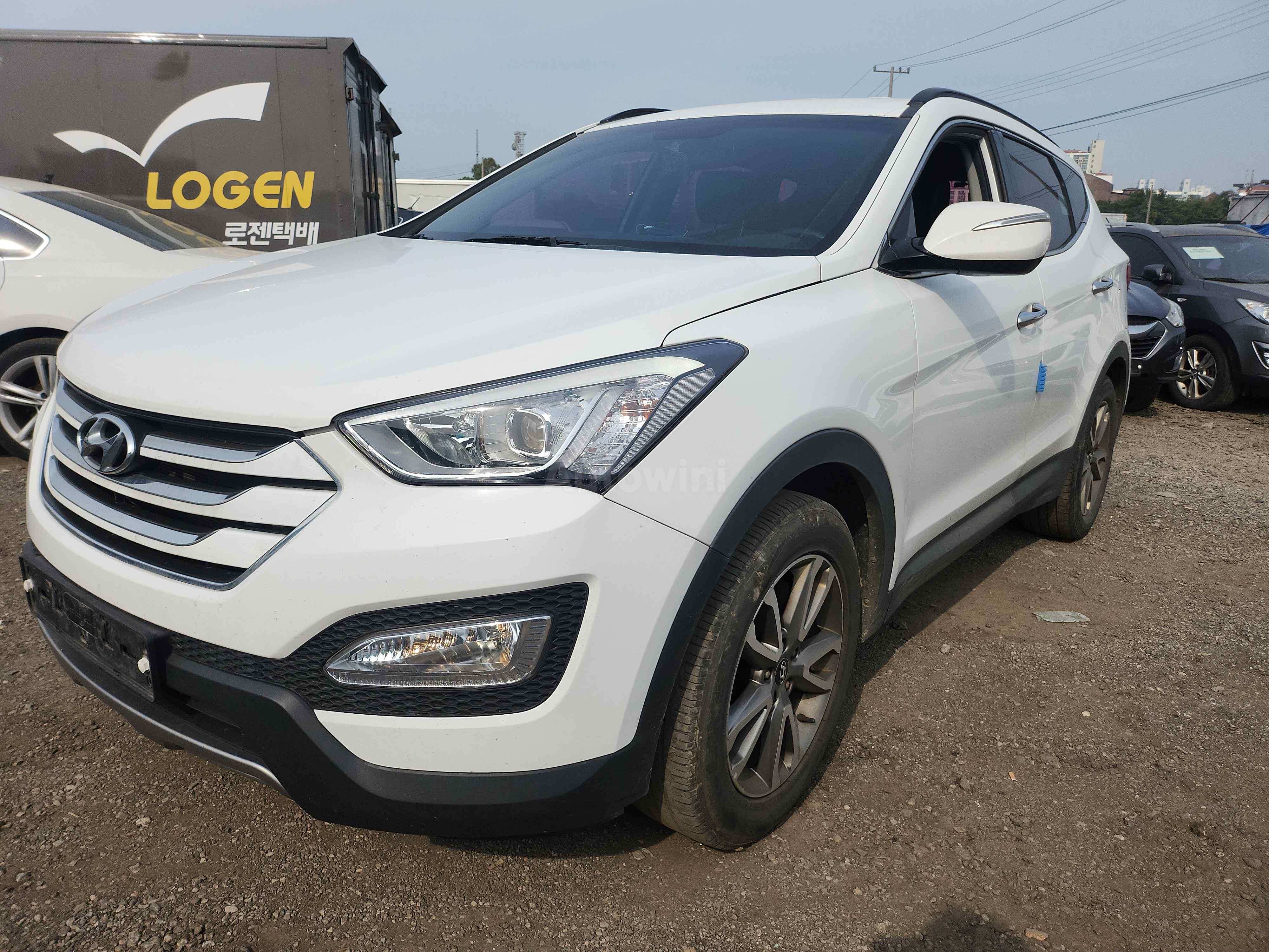 2013 HYUNDAI SANTAFE VIN: KMHSW81UDDU081292