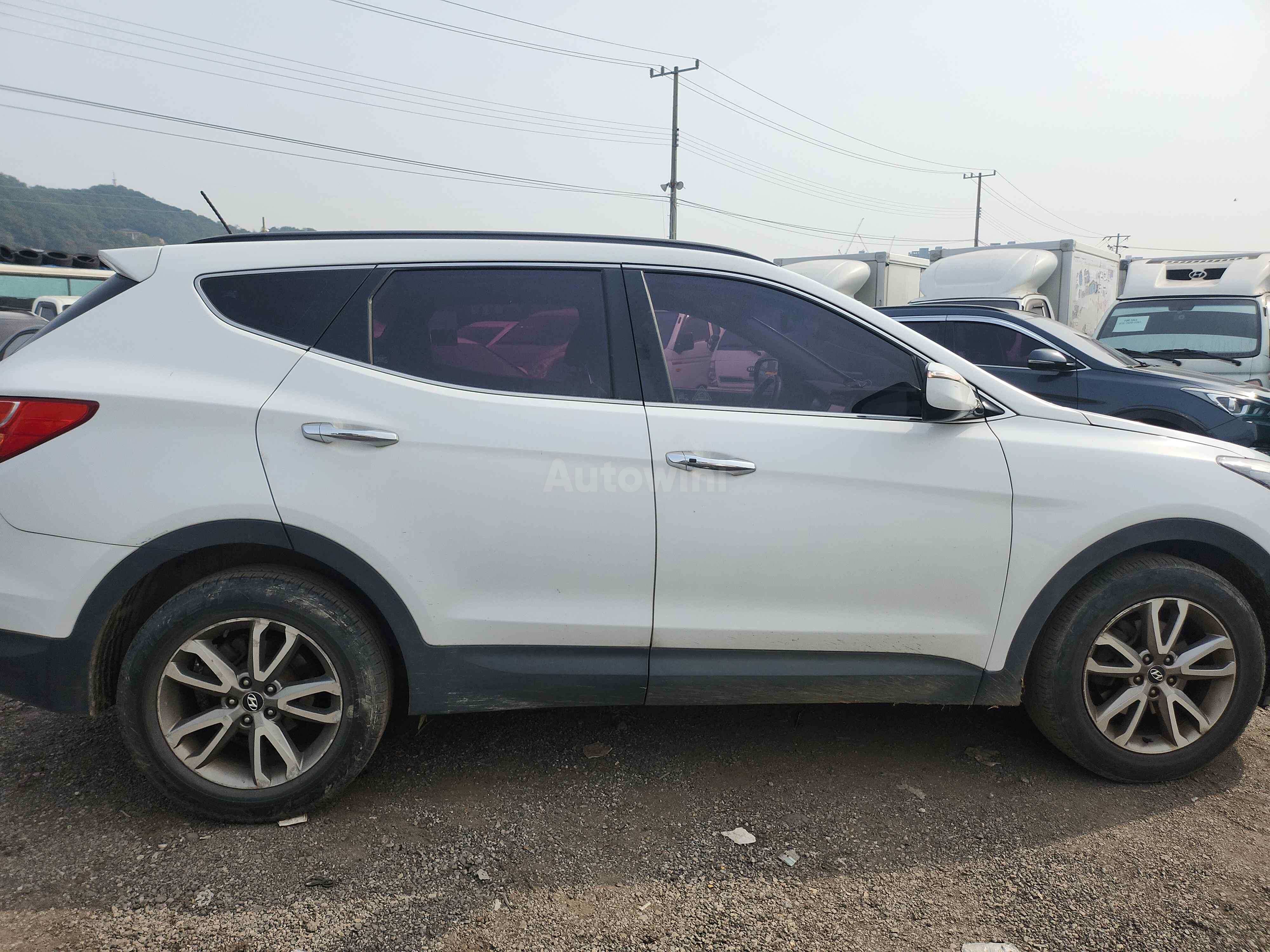 2013 HYUNDAI SANTAFE VIN: KMHSW81UDDU081292
