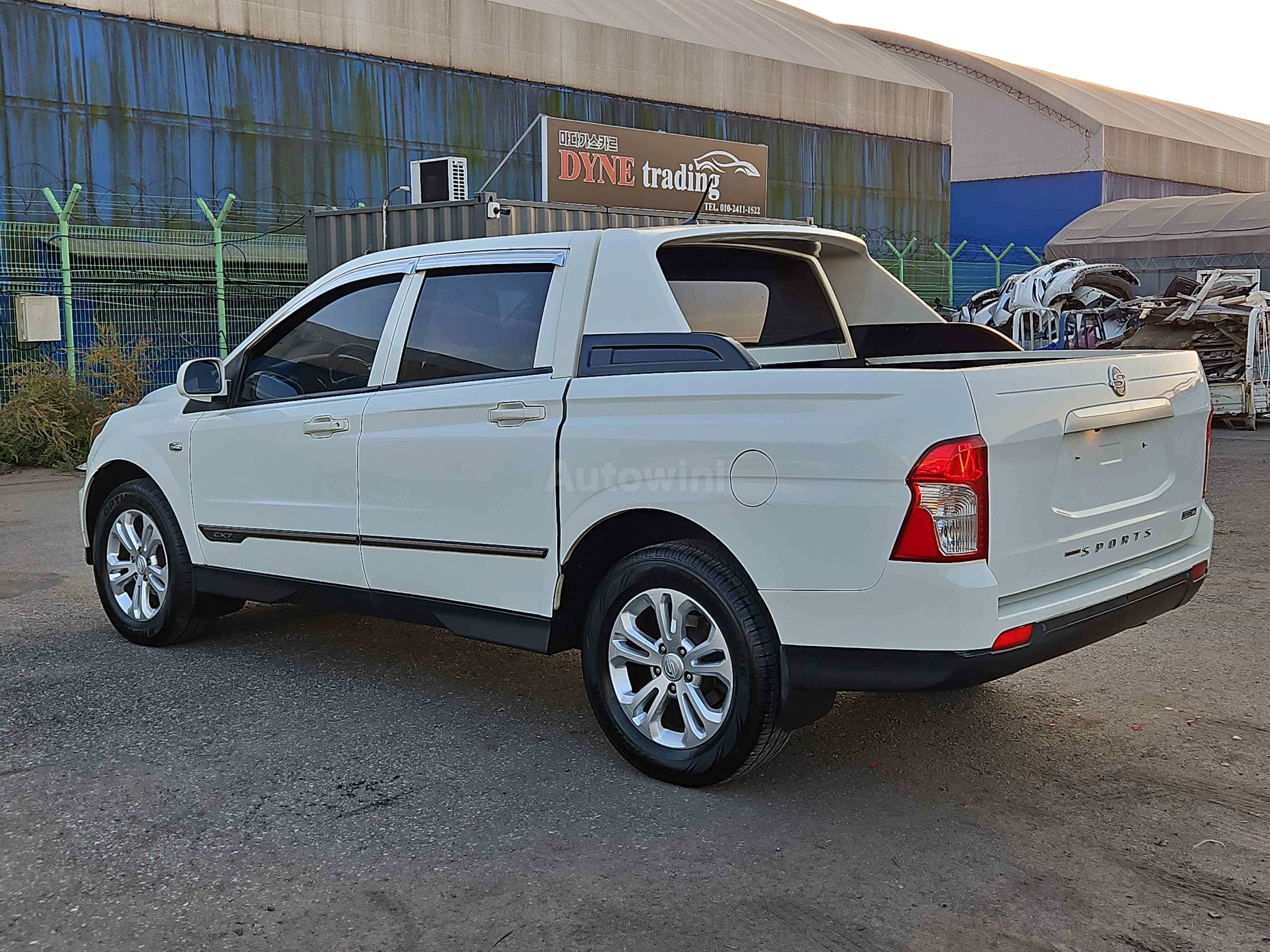 2016 KGM (SSANGYONG) KORANDO VIN: KPACA4AN1GP258176
