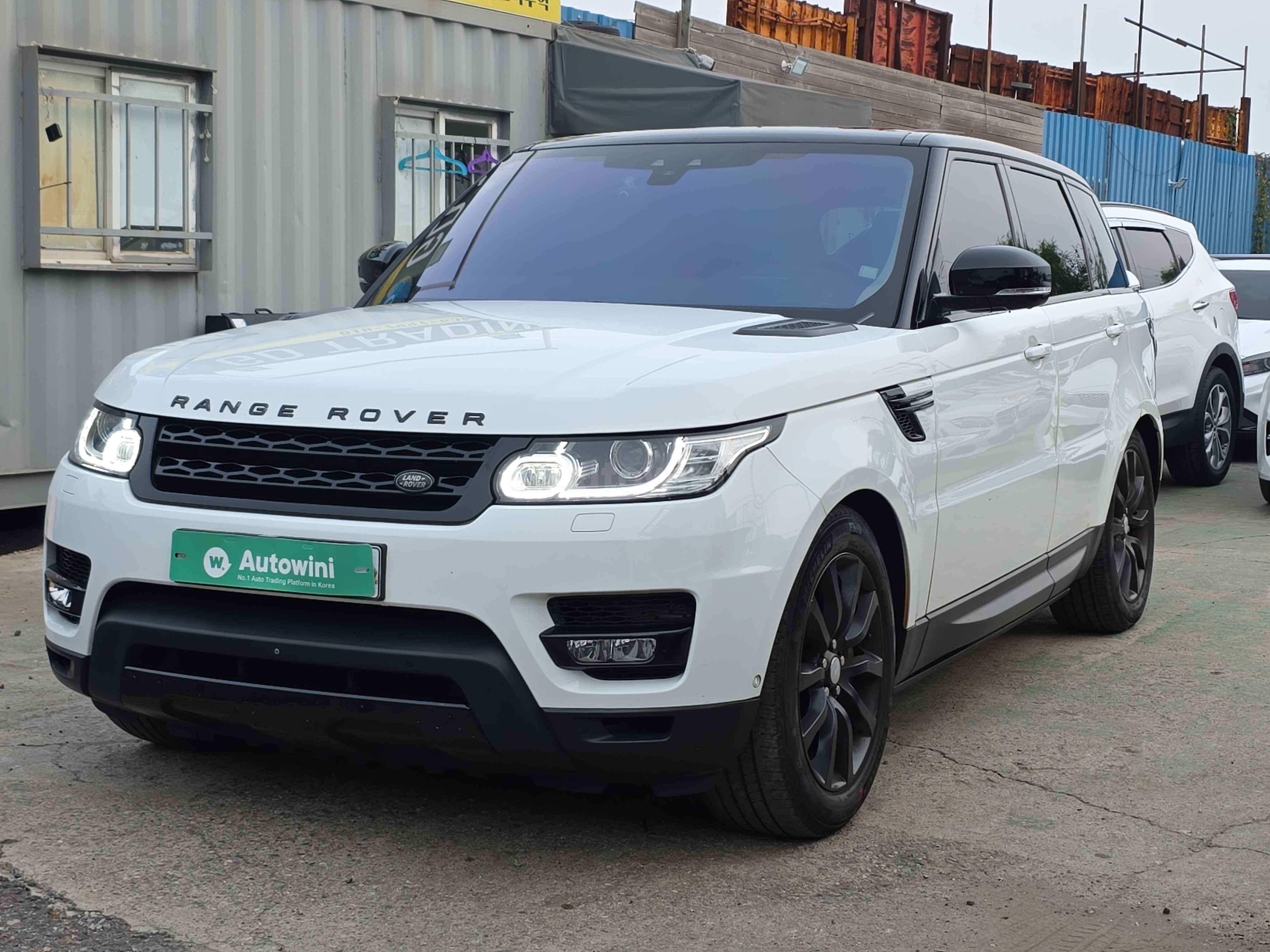 2017 LAND ROVER RANGE ROVER SPORT VIN: SALWA2FK6HA692629
