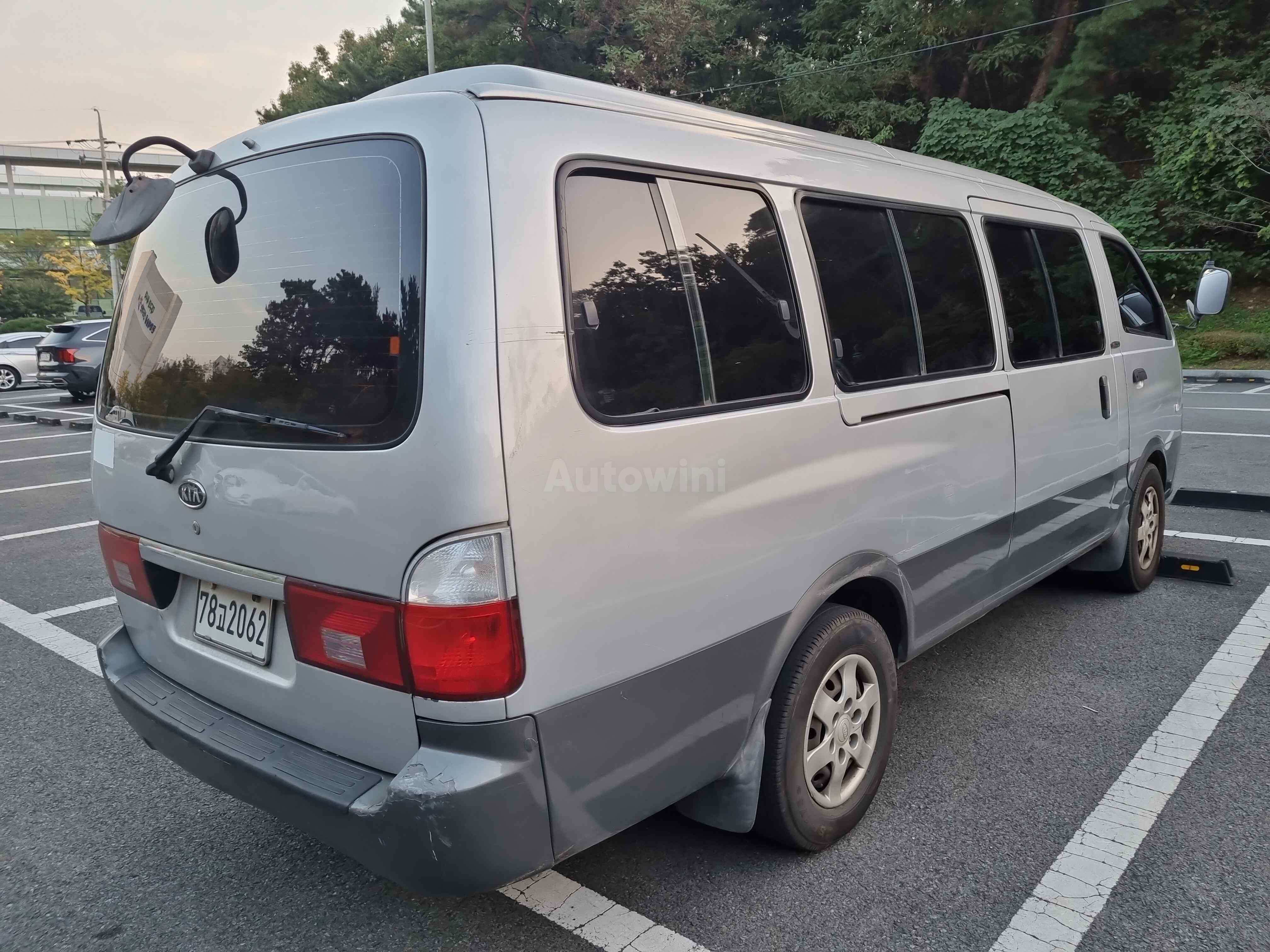 2005 KIA BONGO3 MINIBUS VIN: KNGDNM9N15K185600