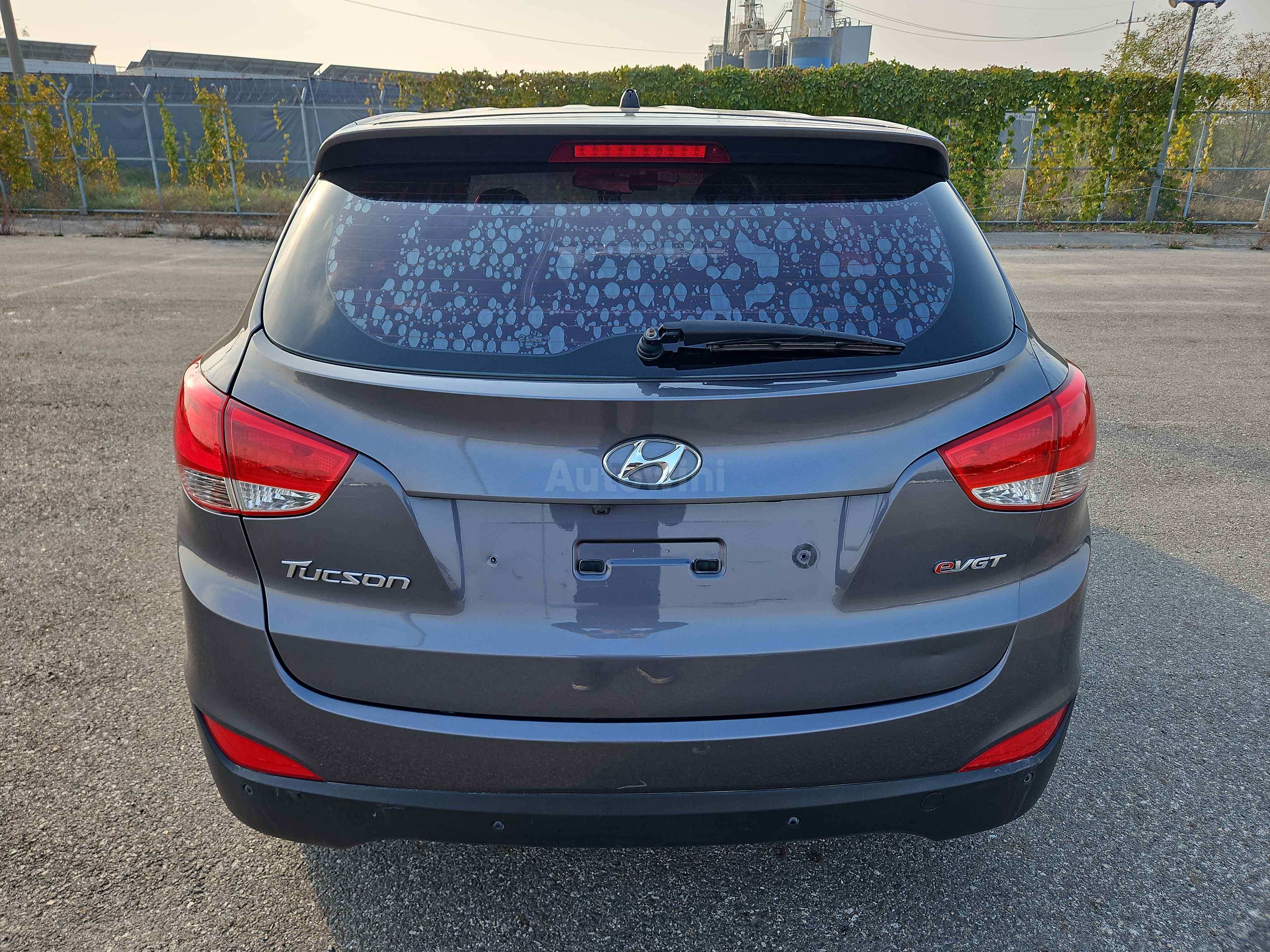2014 HYUNDAI TUCSON VIN: KMHJT81VBEU765059
