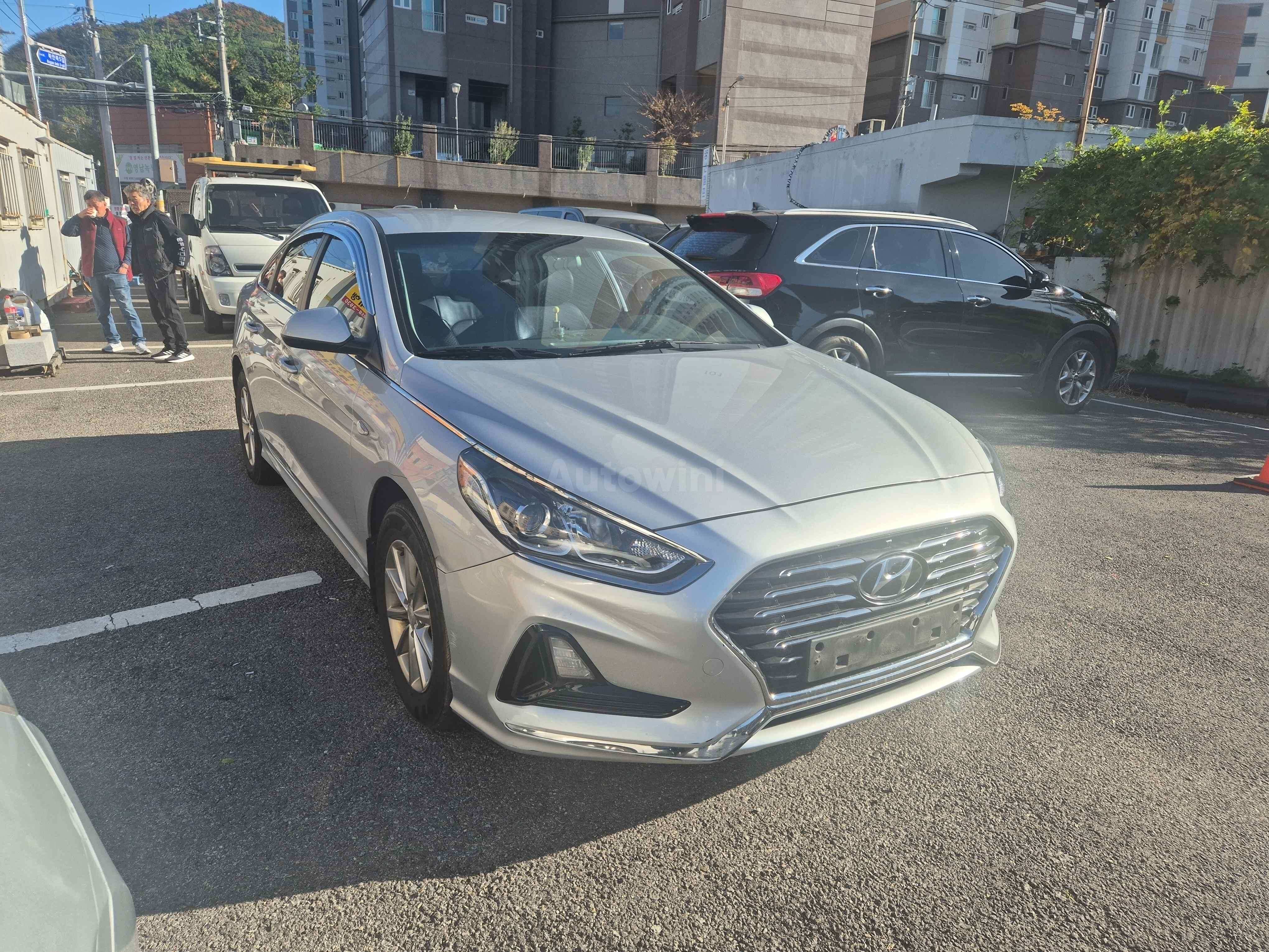 2019 HYUNDAI SONATA VIN: KMHE341DBKA537623