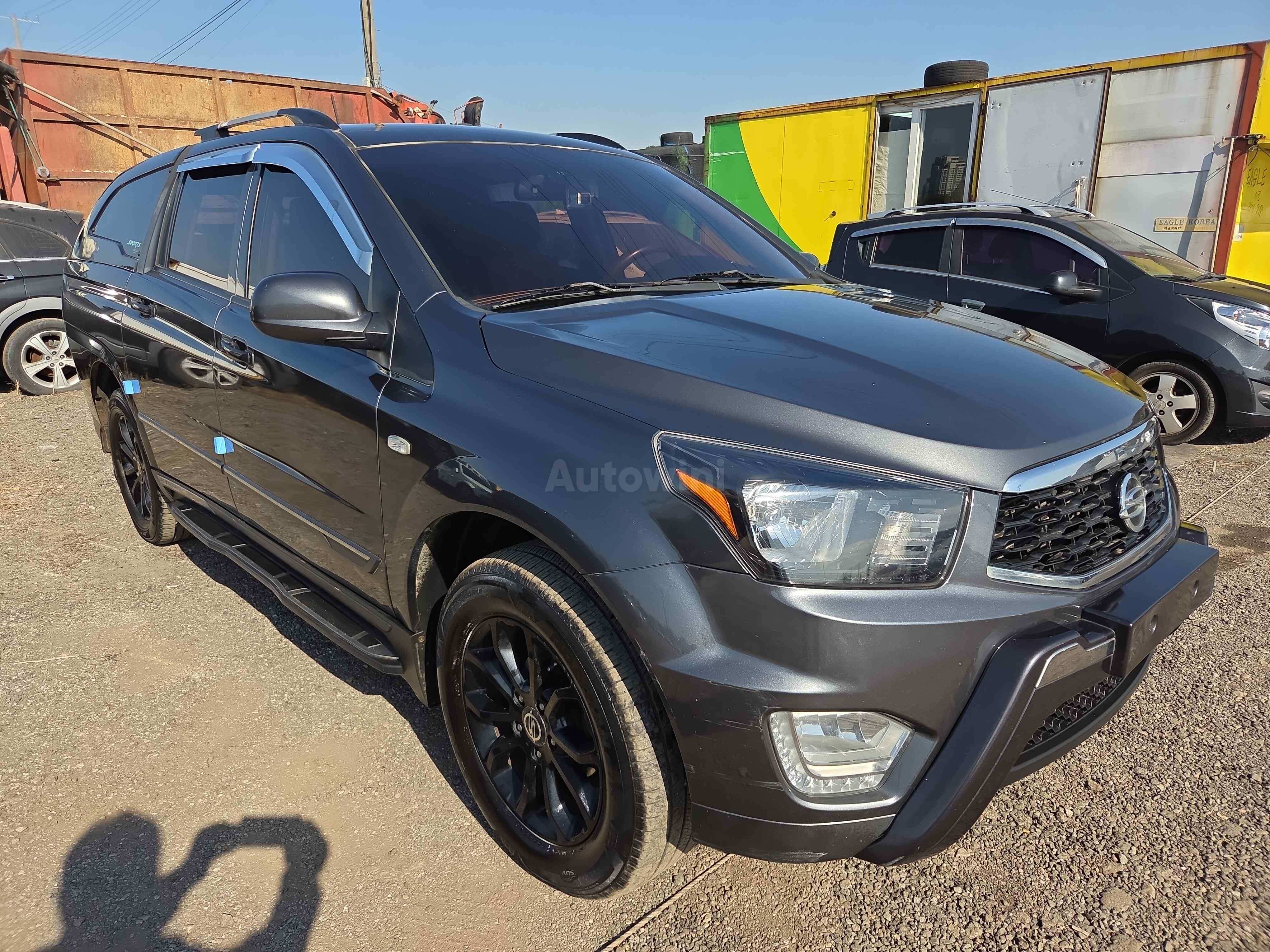 2017 KGM (SSANGYONG) KORANDO VIN: KPACA4AE11HP29566