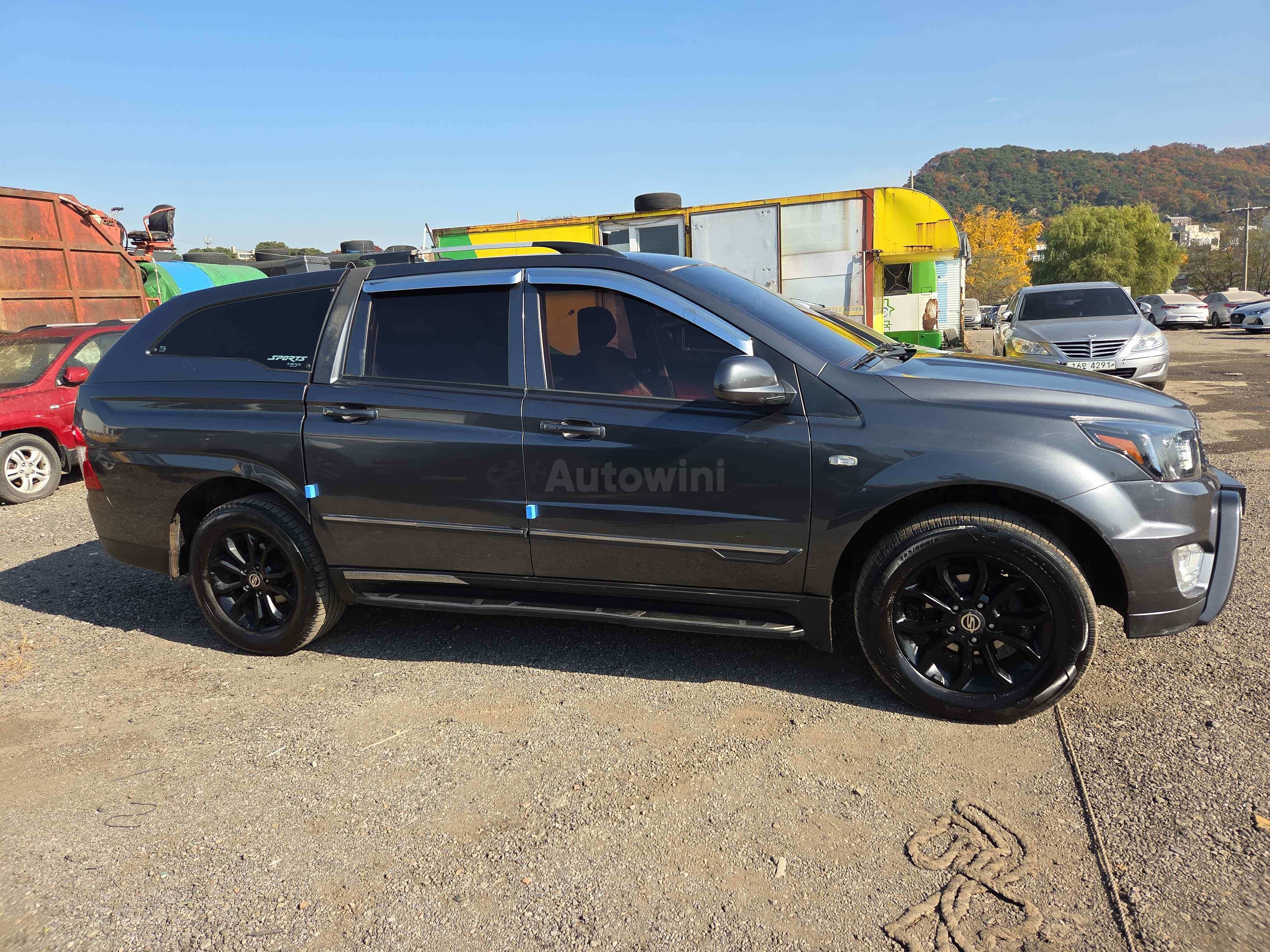 2017 KGM (SSANGYONG) KORANDO VIN: KPACA4AE11HP29566
