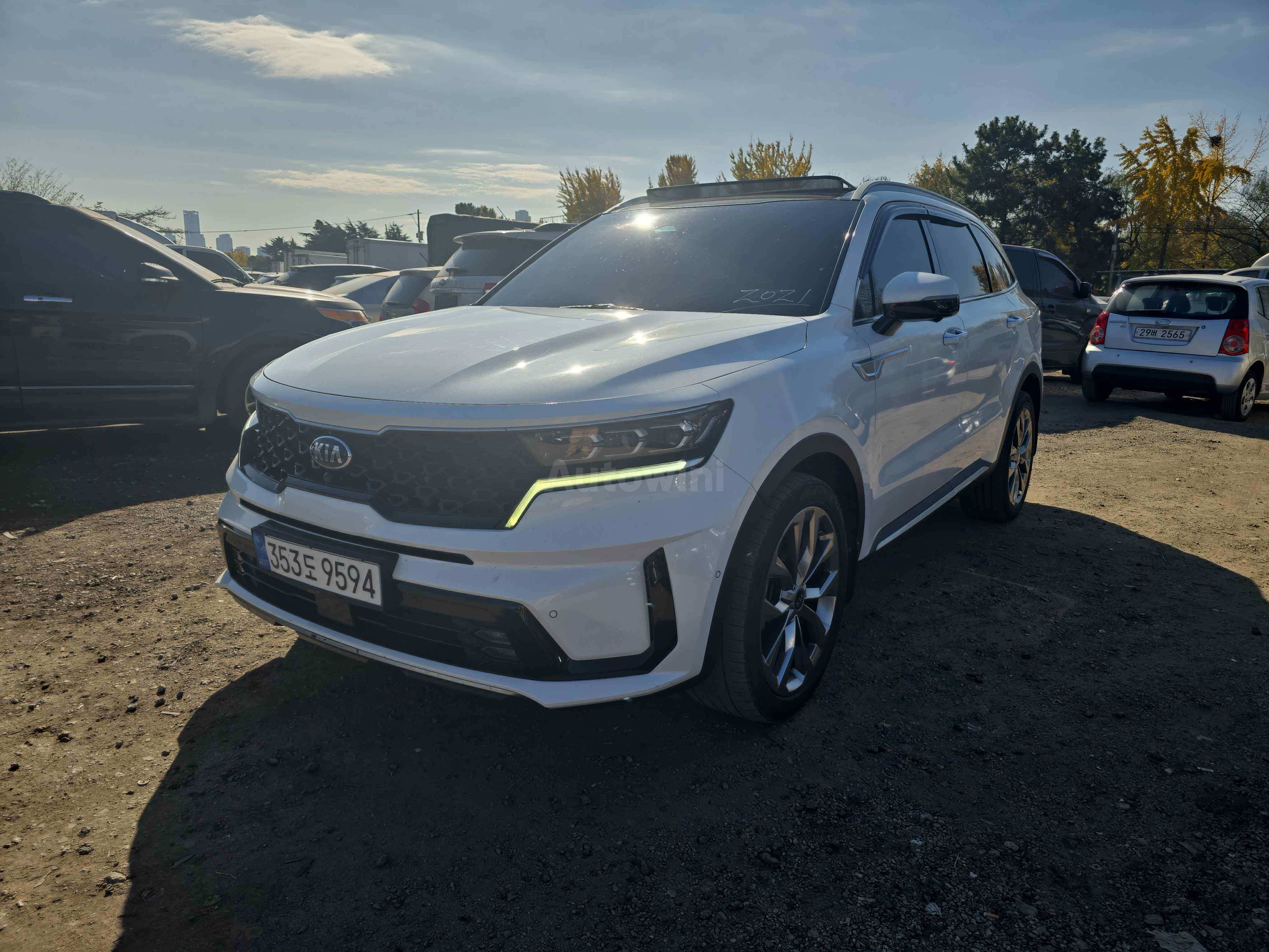 2021 KIA SORENTO VIN: KNARF81BGMA030281