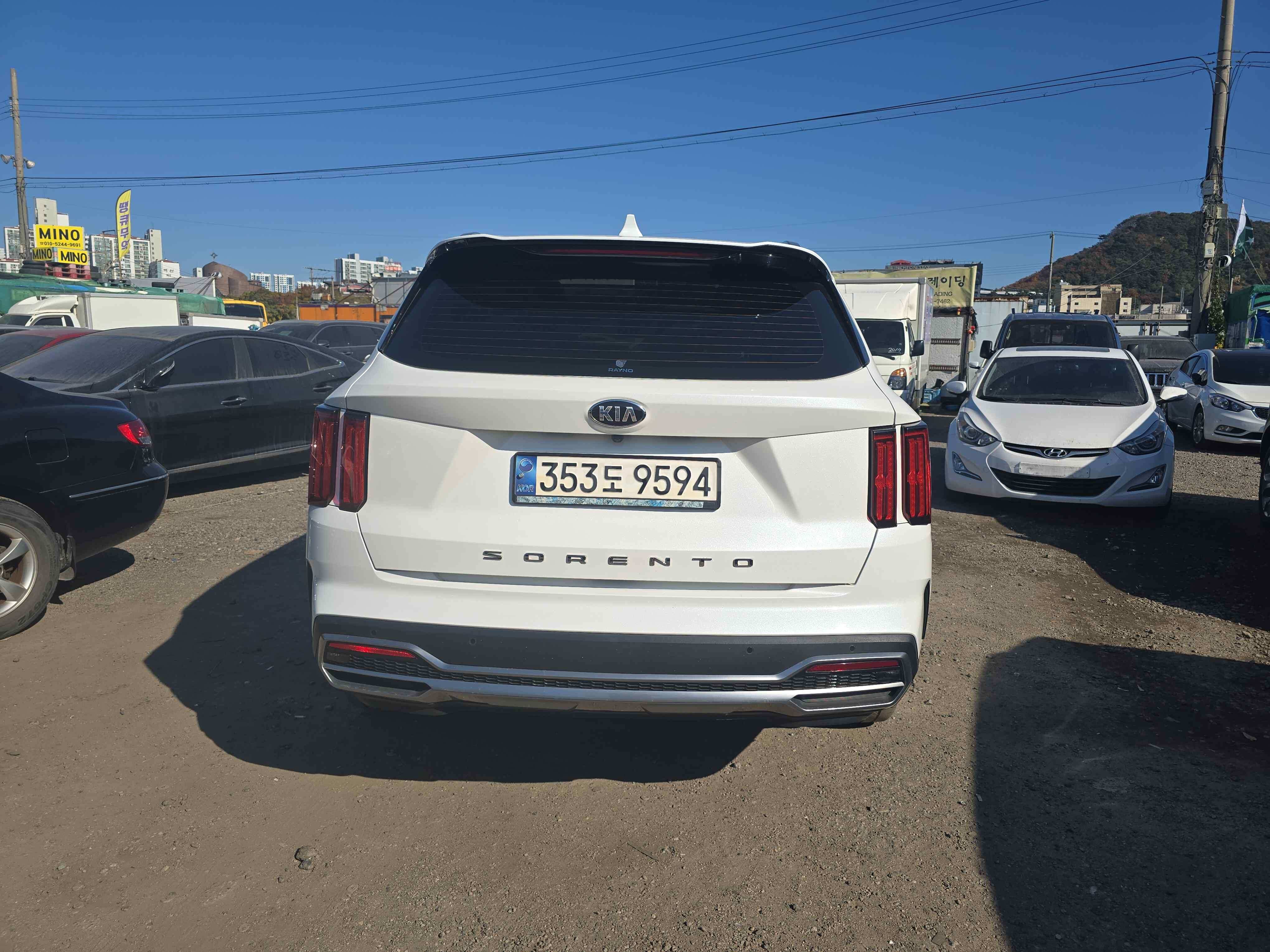 2021 KIA SORENTO VIN: KNARF81BGMA030281