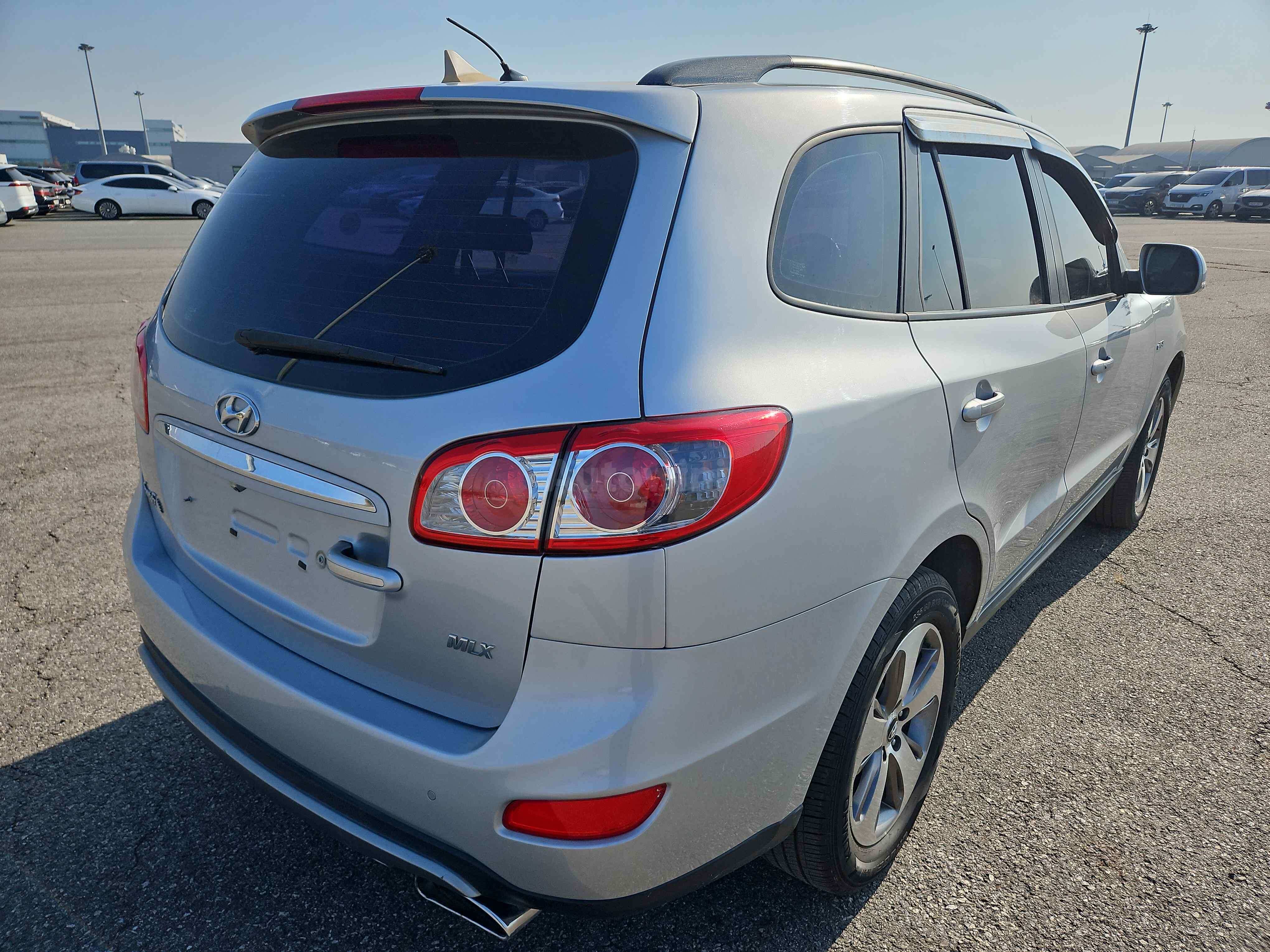 2012 HYUNDAI SANTAFE VIN: KMHSJ81UBCU864229